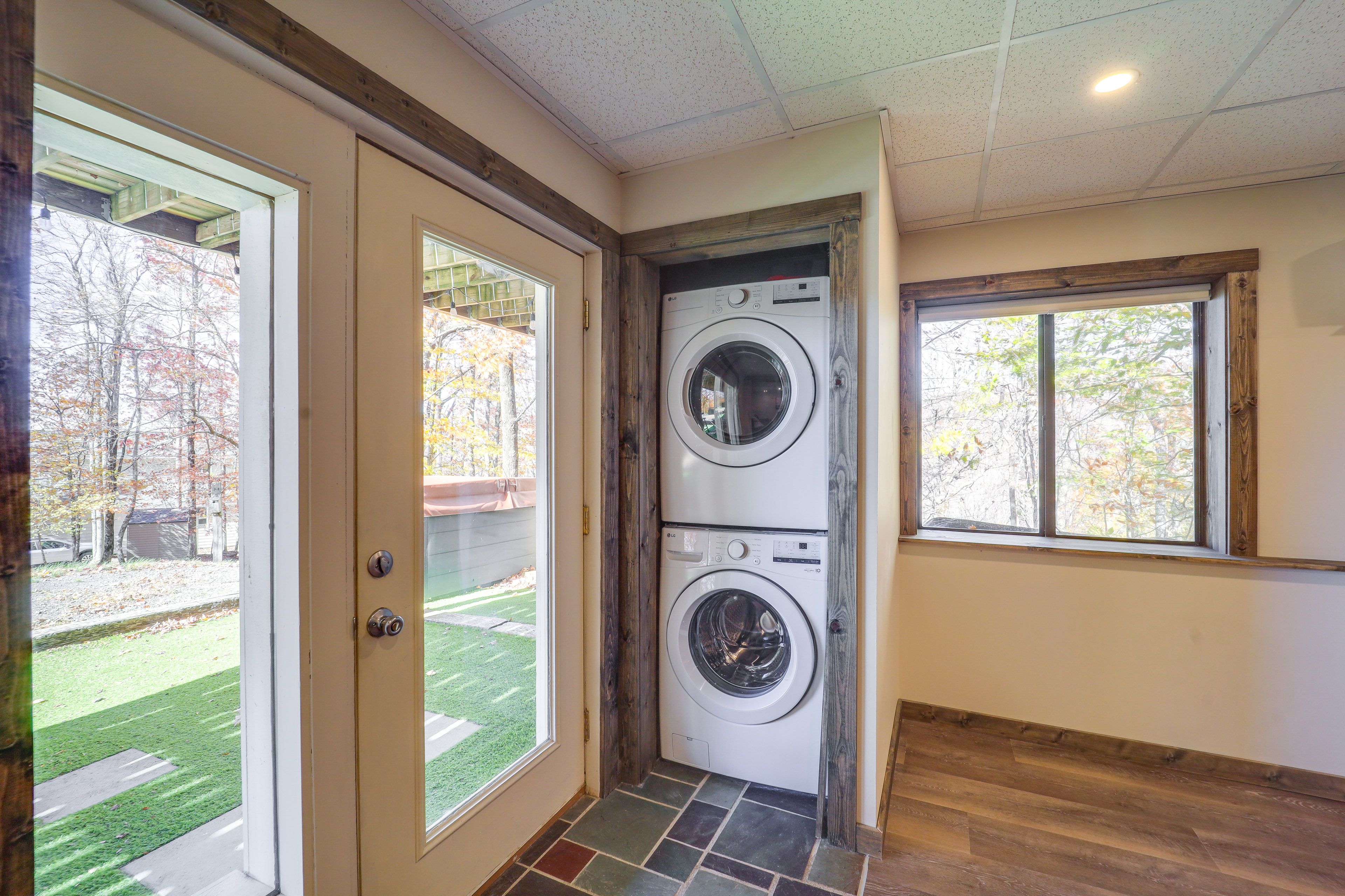 Washer & Dryer | Lower Level