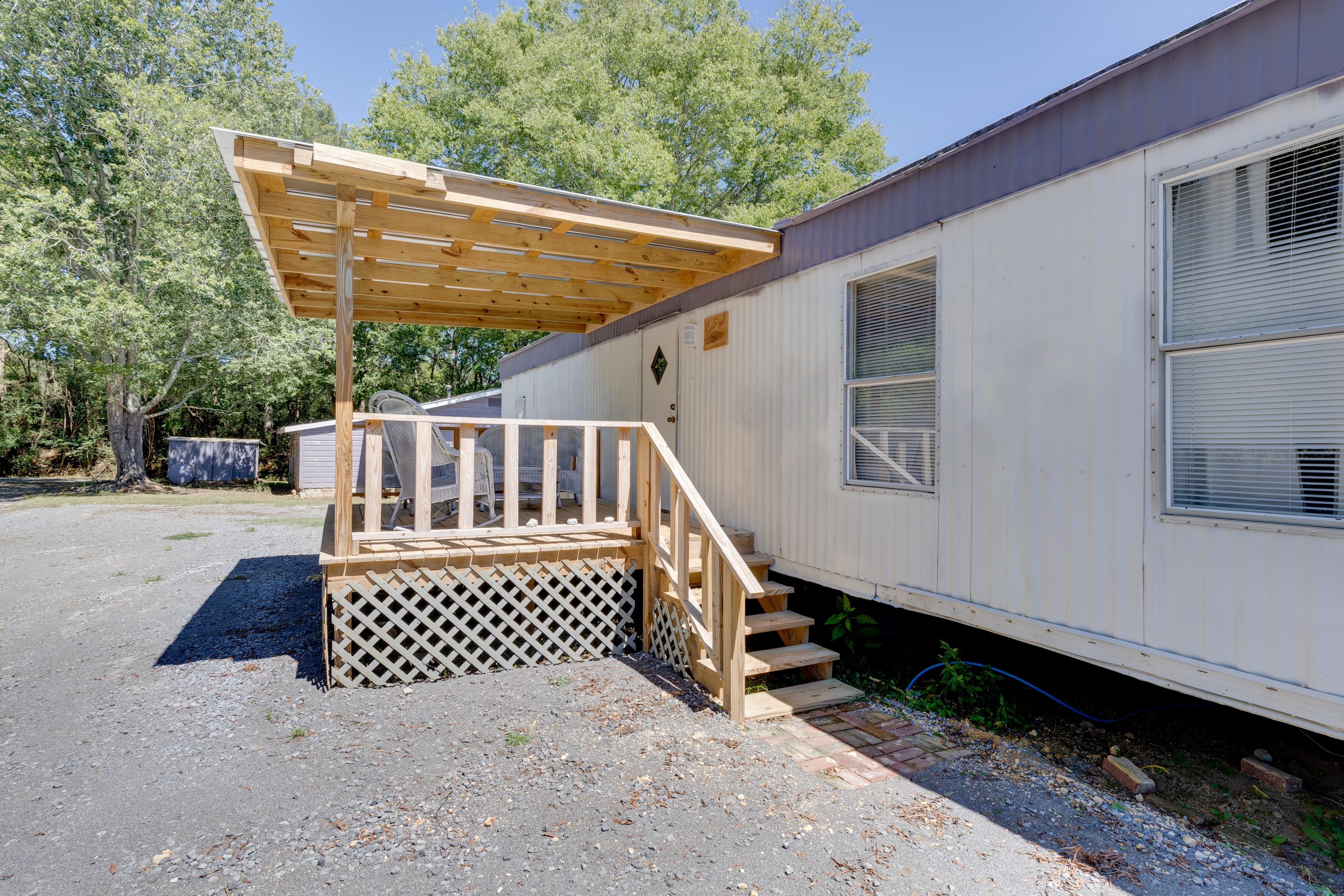 Exterior | Single-Story House | 2 Mi to Boat Ramp