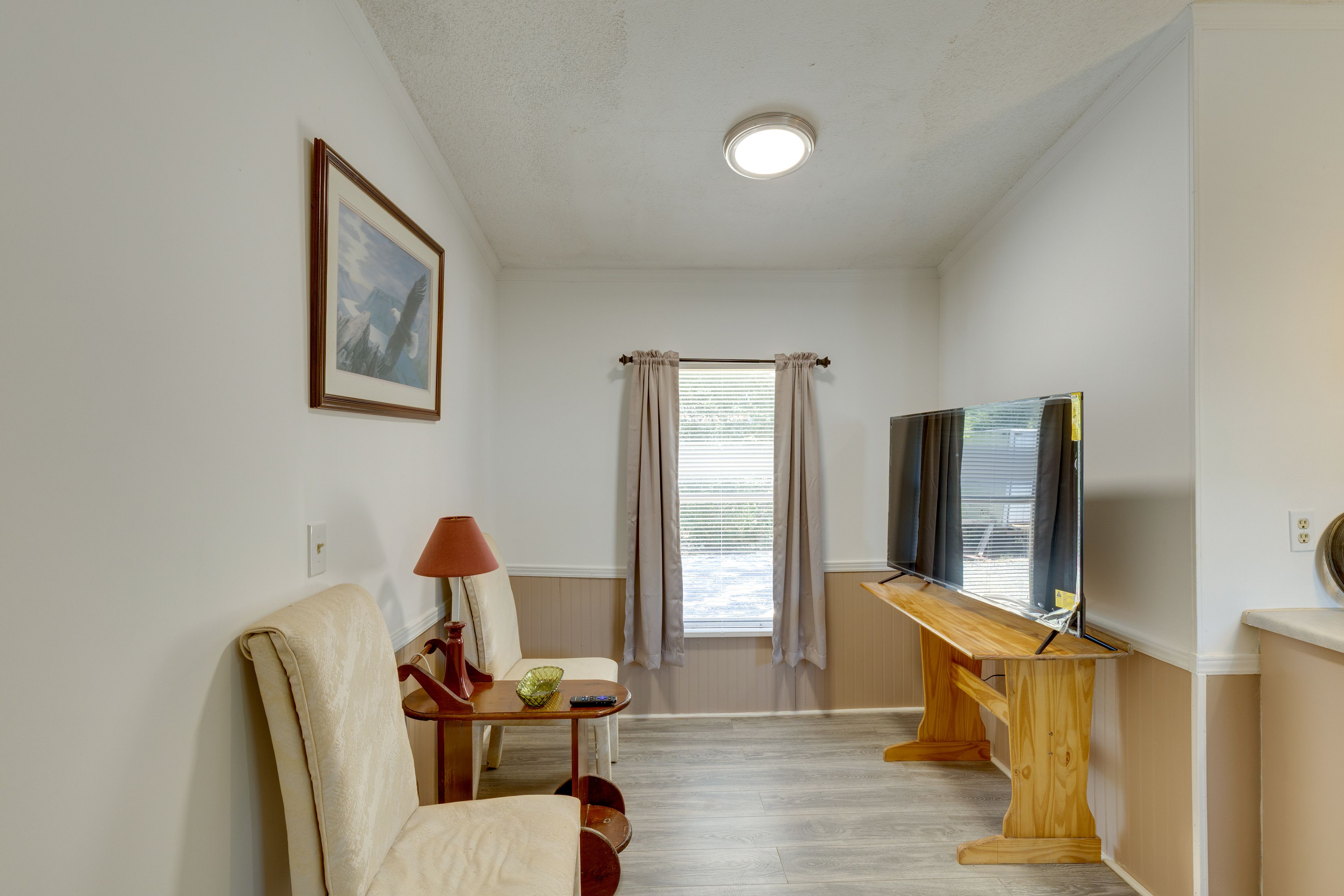 Interior | Free WiFi