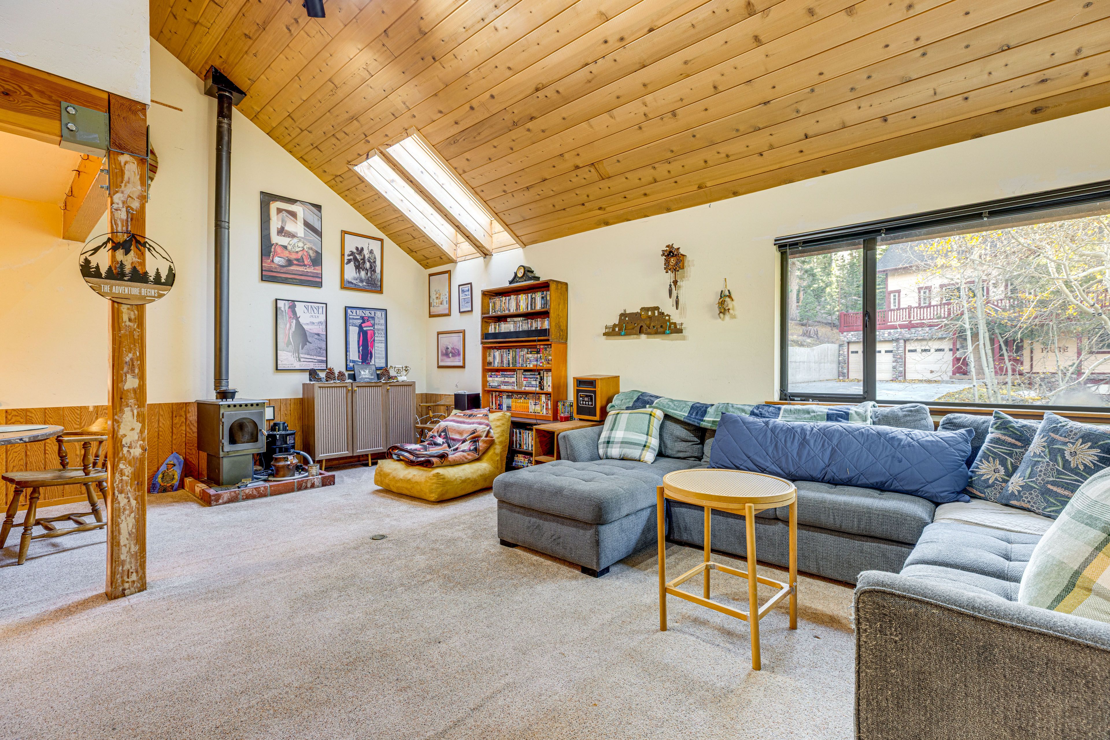 Living Room | 1st Floor