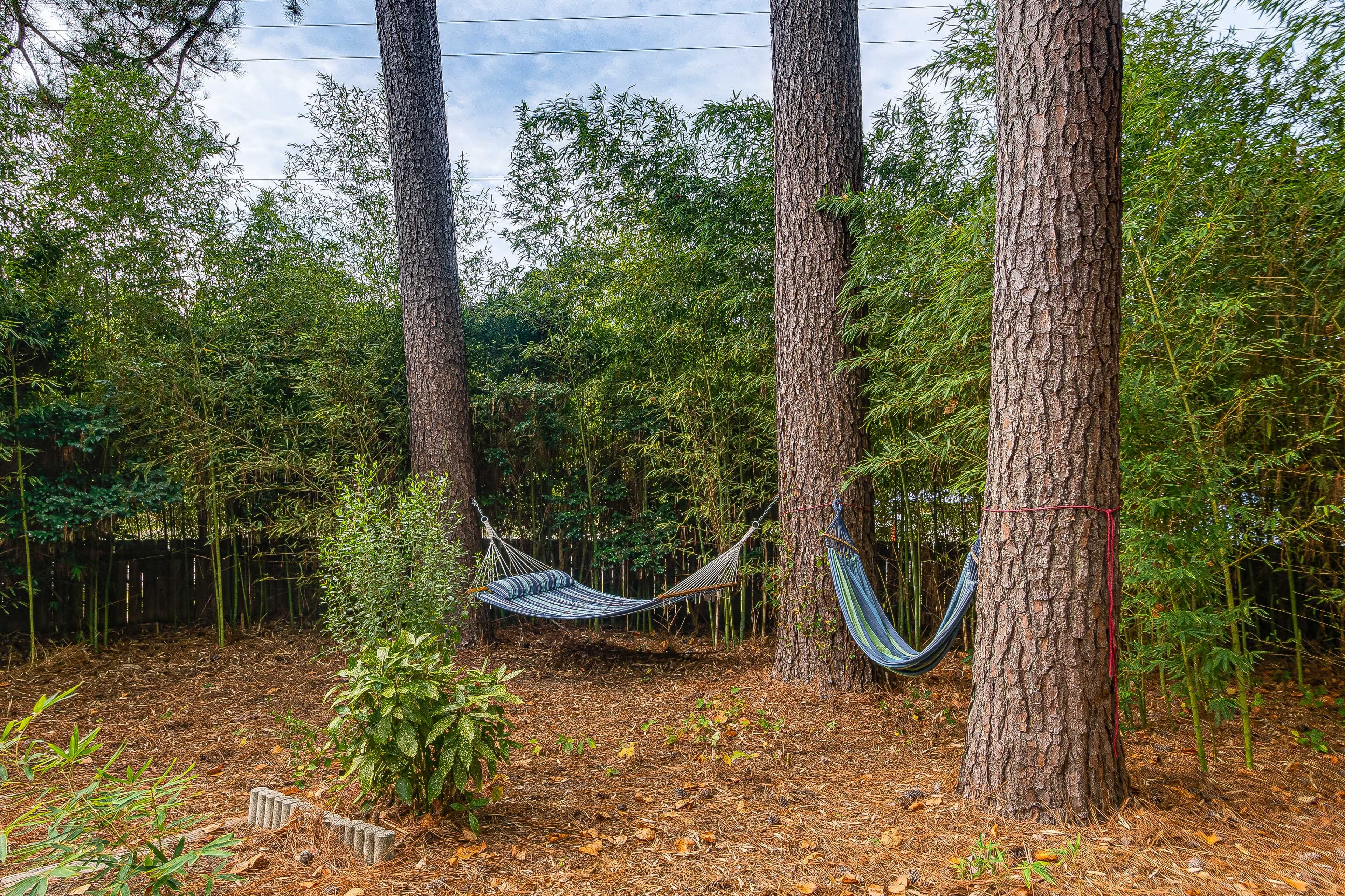 Private Outdoor Space | Hammocks