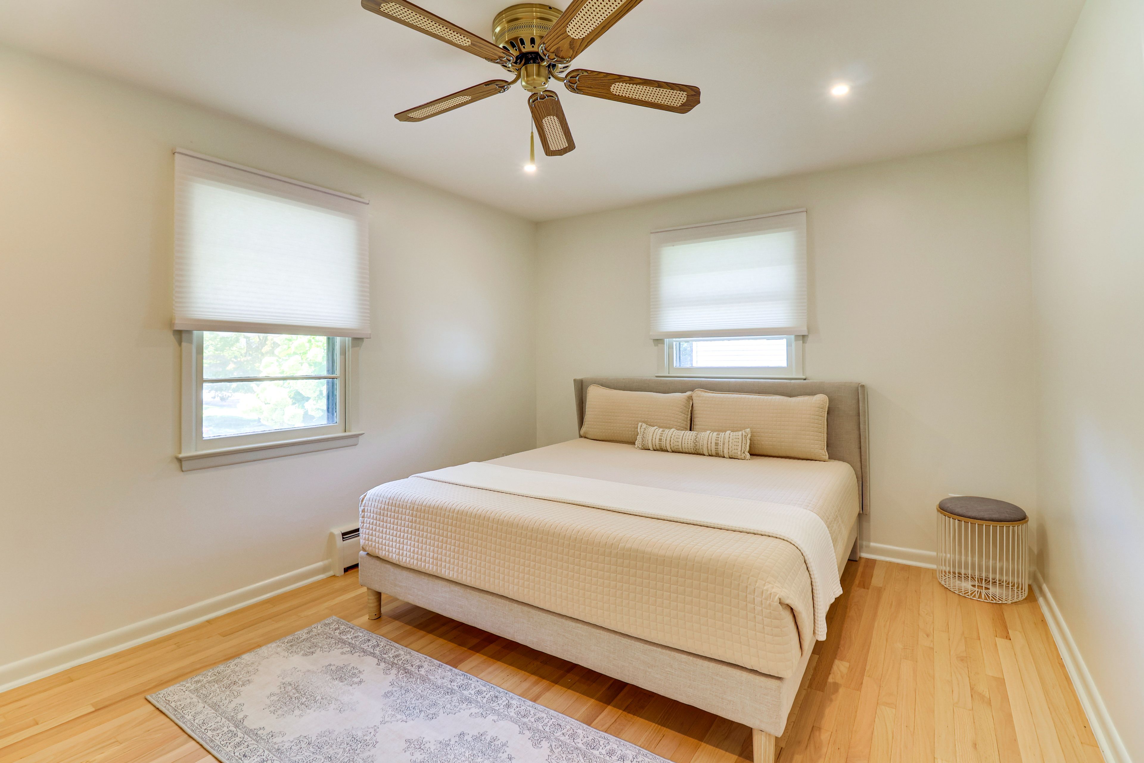 Bedroom 2 | King Bed