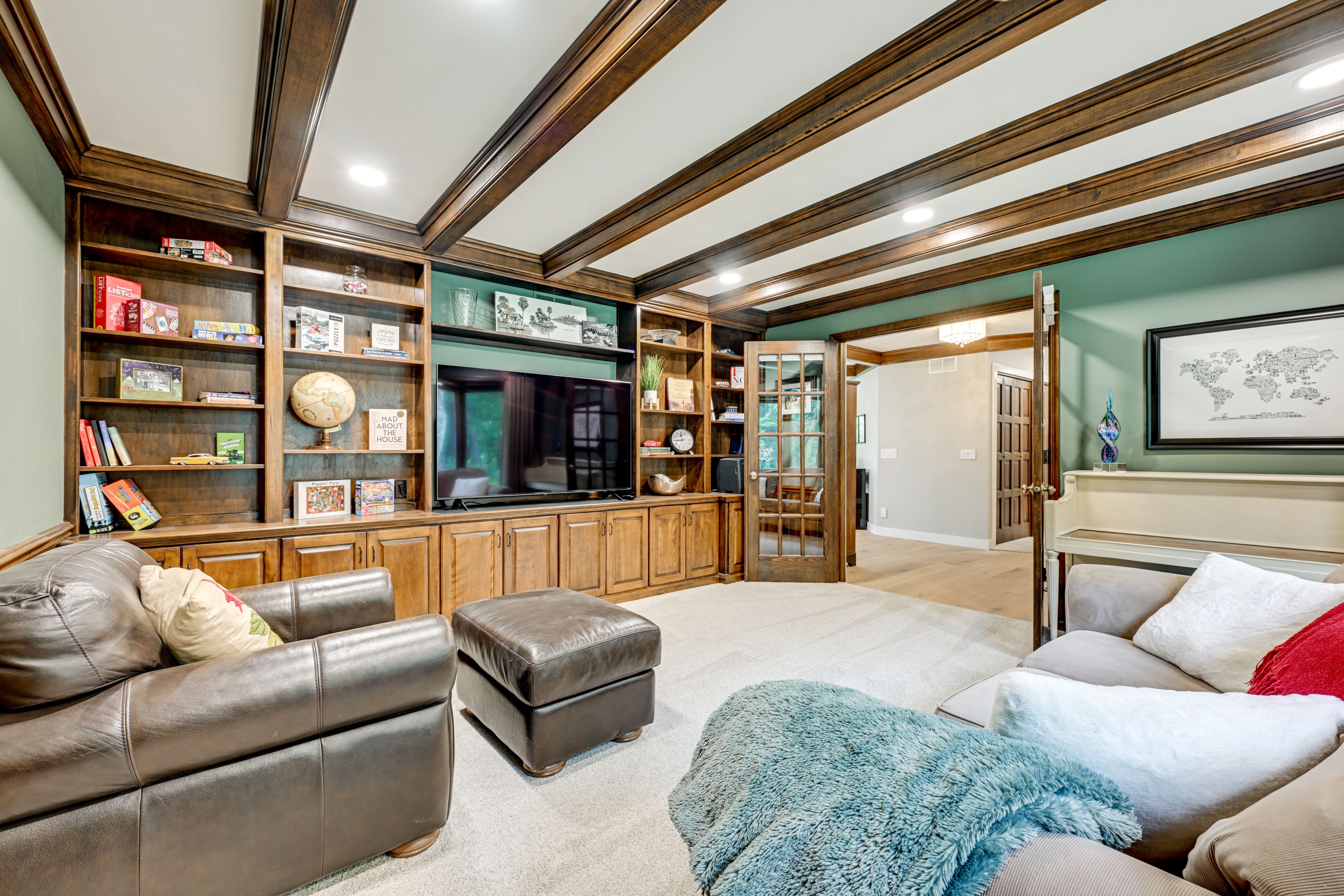 Living Room | Smart TV