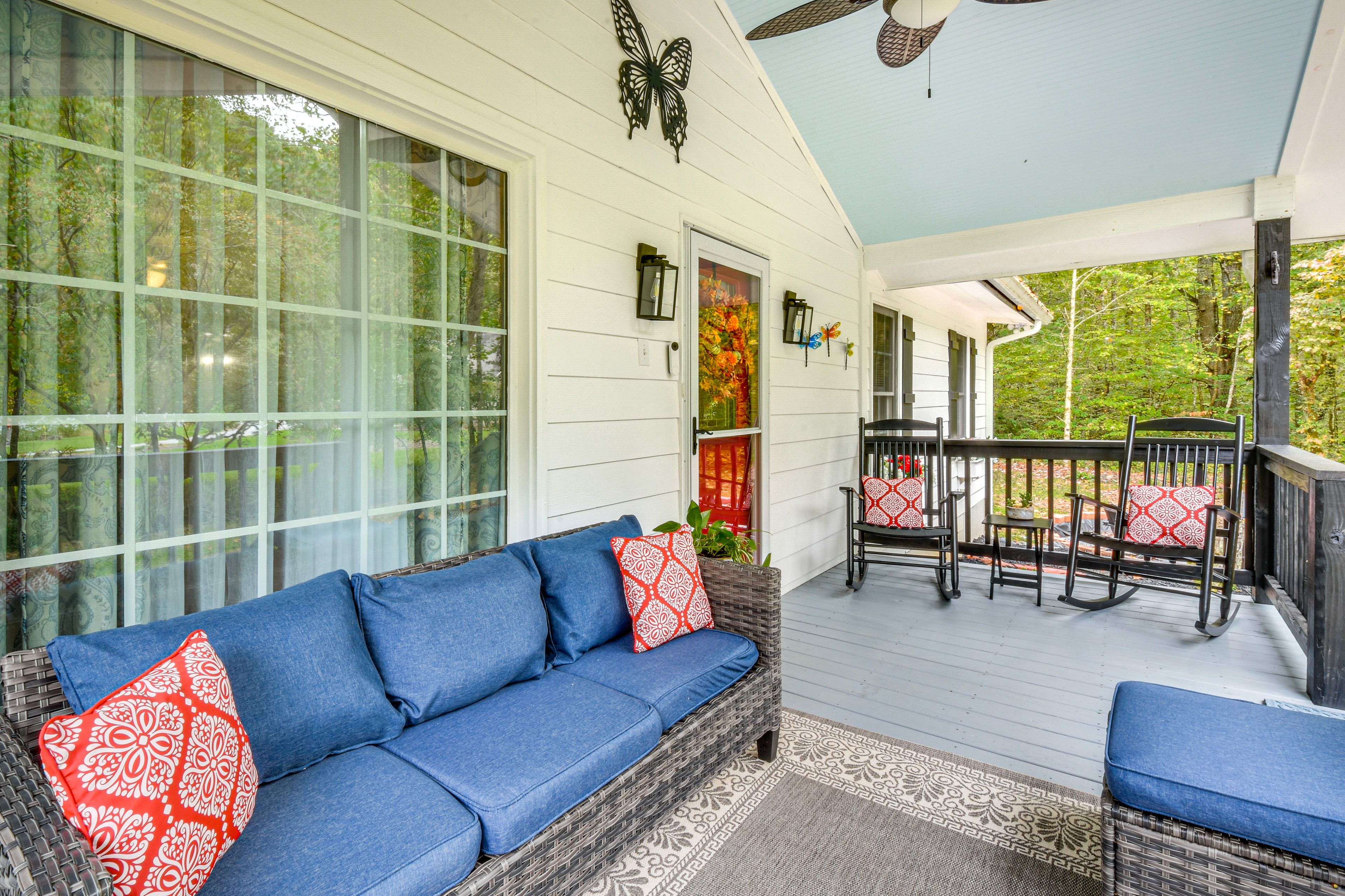 Hiawassee Vacation Rental | 3BR | 2BA | 1,866 Sq Ft | 7 Steps to Enter