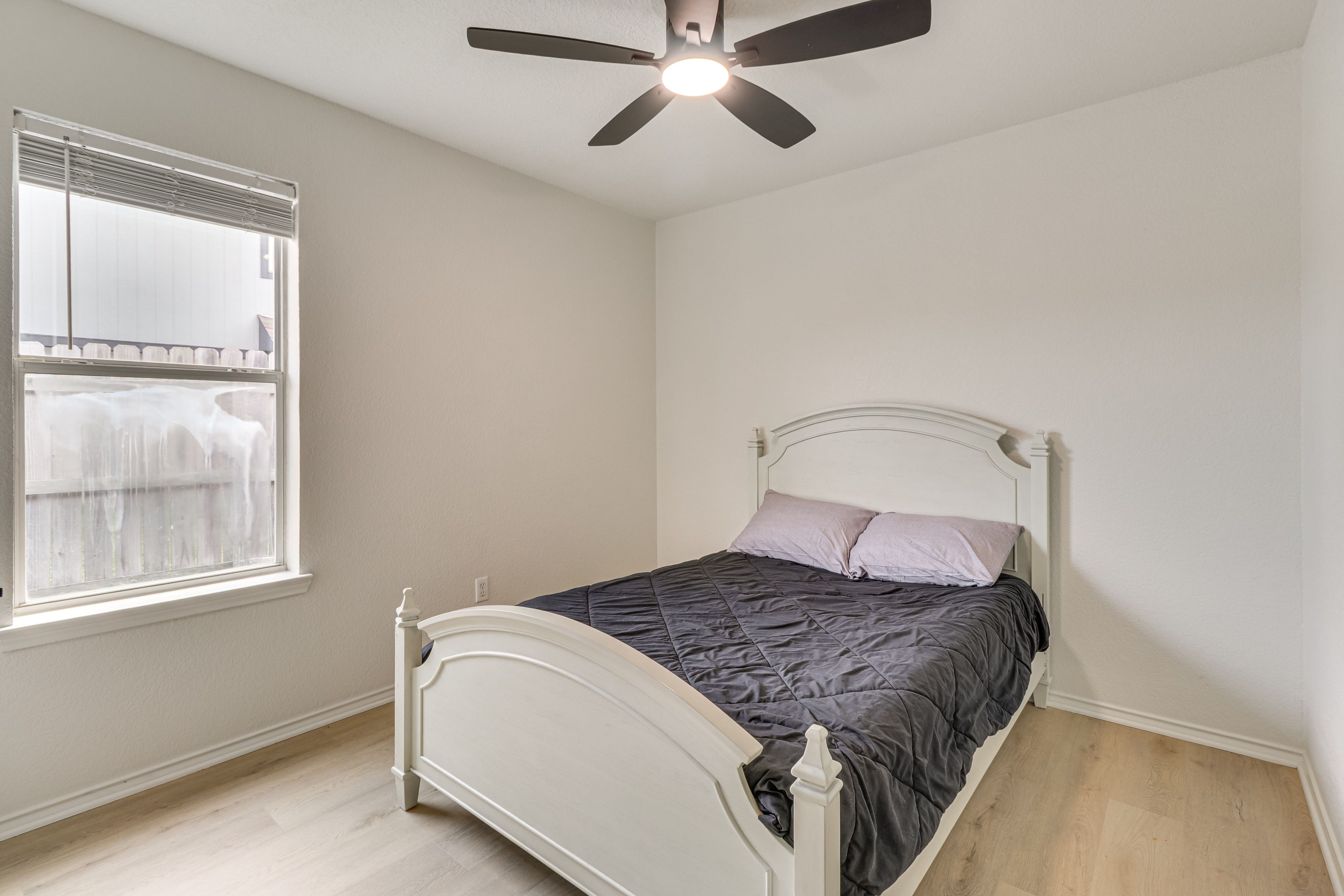 Bedroom 4 | Full Bed