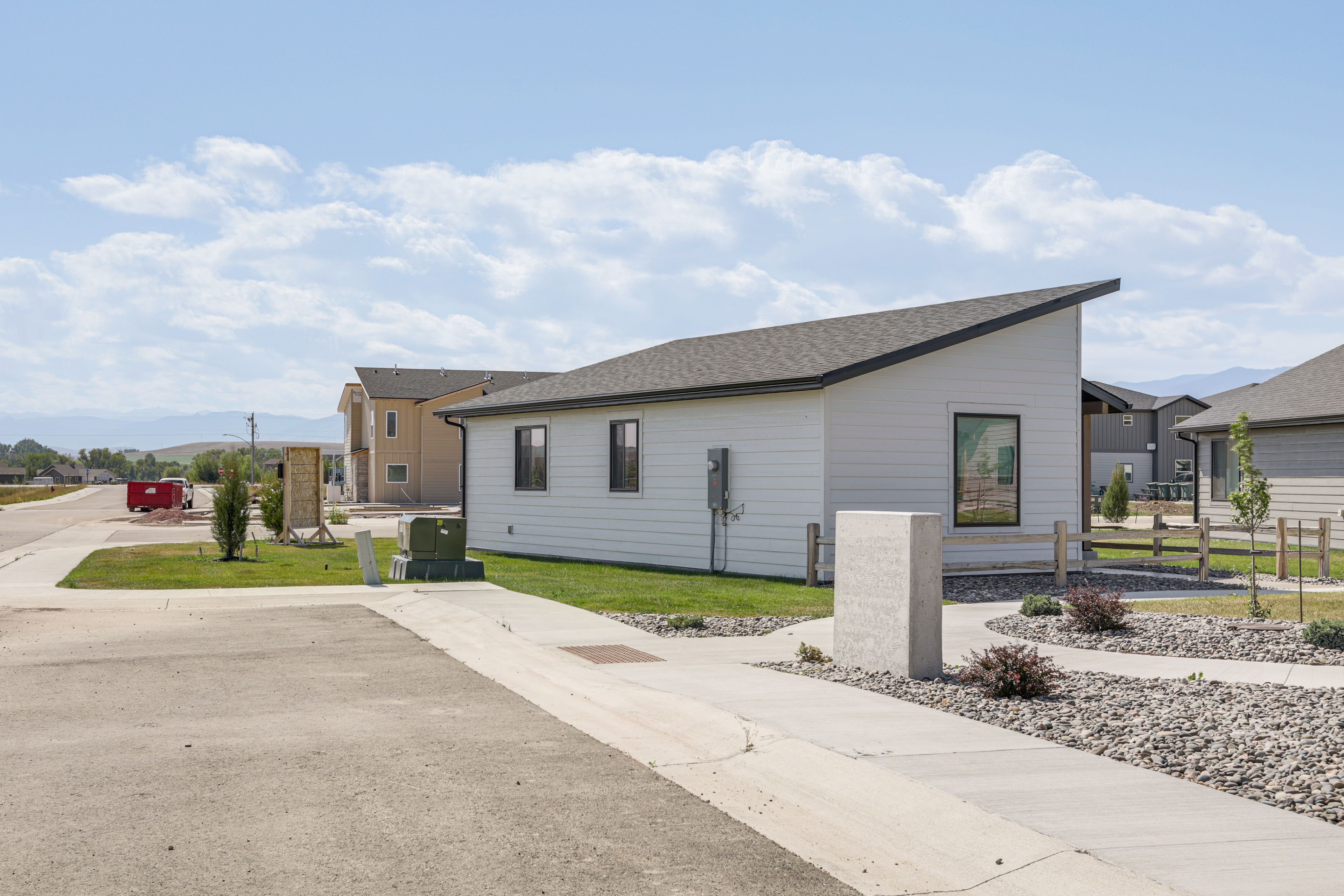Parking | Driveway (2 Vehicles)