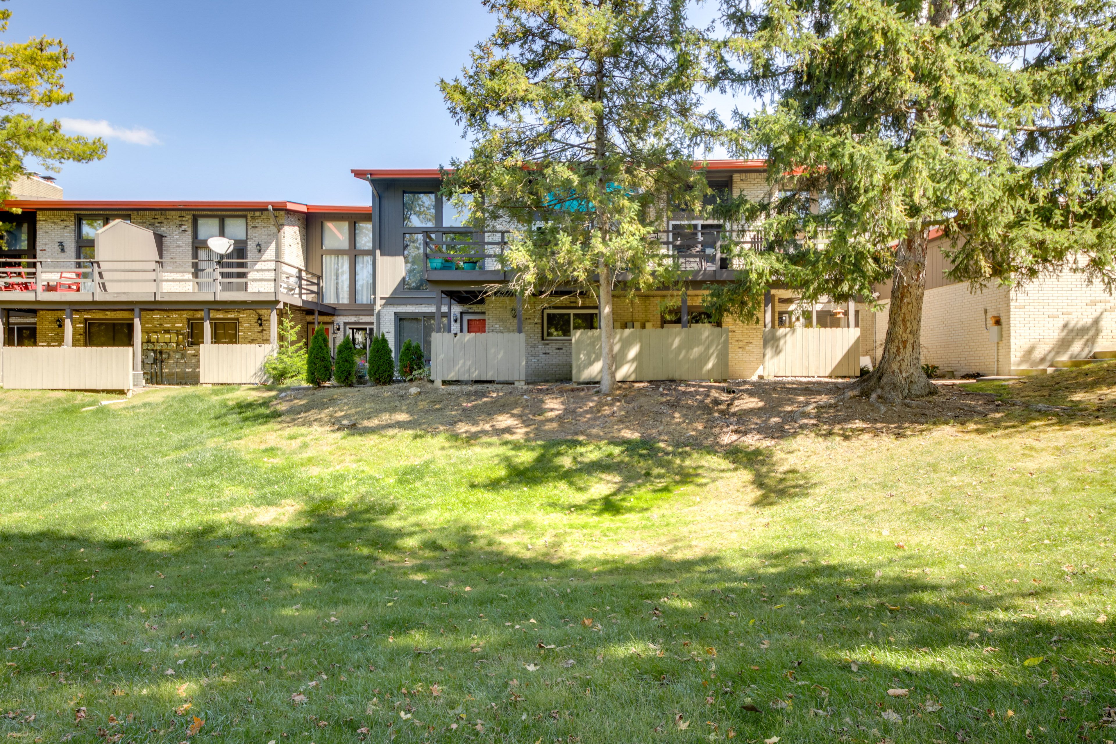 Parking | Garage (1 Vehicle)