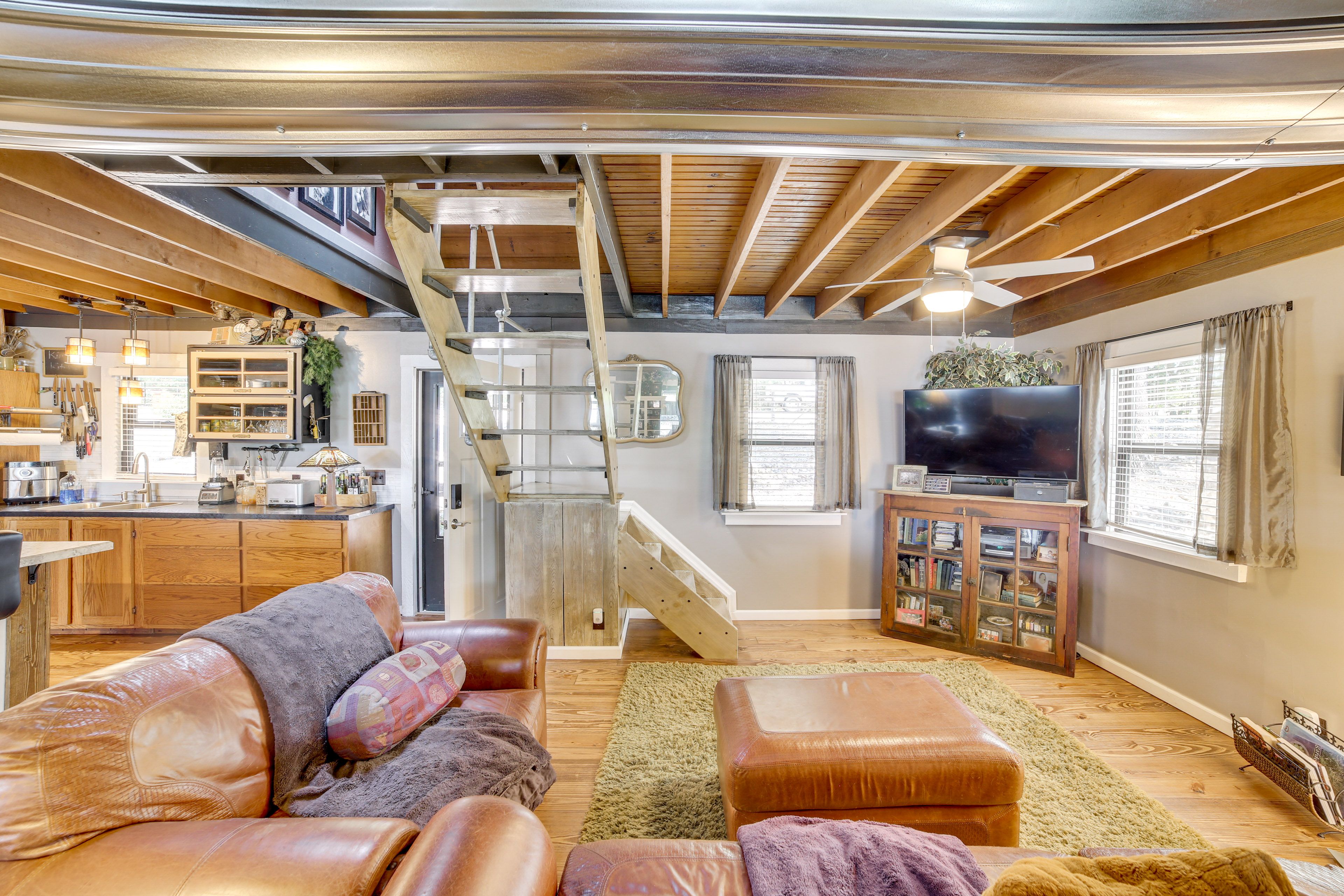 Living Room | 1st Floor | Books/Board Games