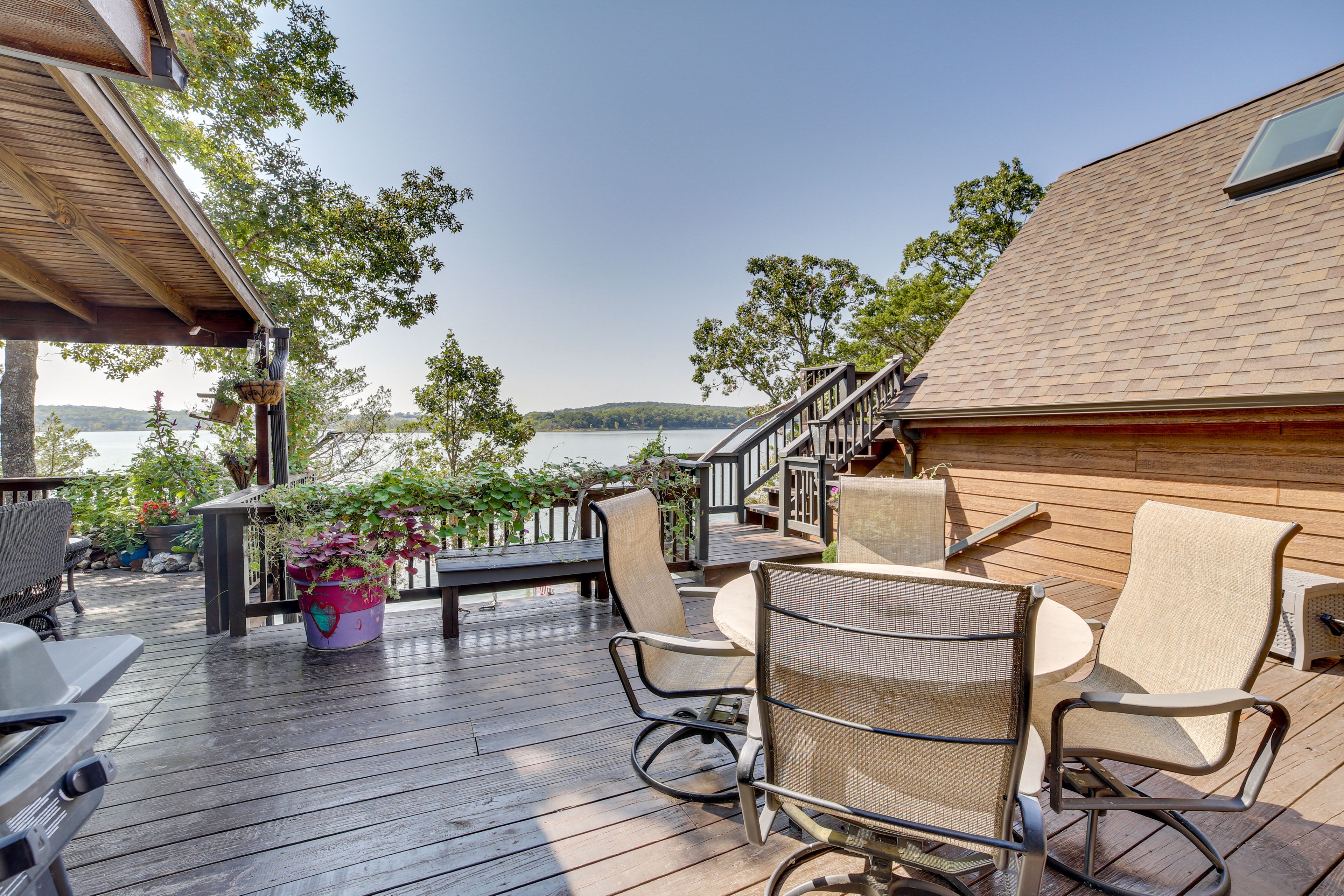 Deck w/ Dining Tables | Gas & Charcoal Grills | Lake Views