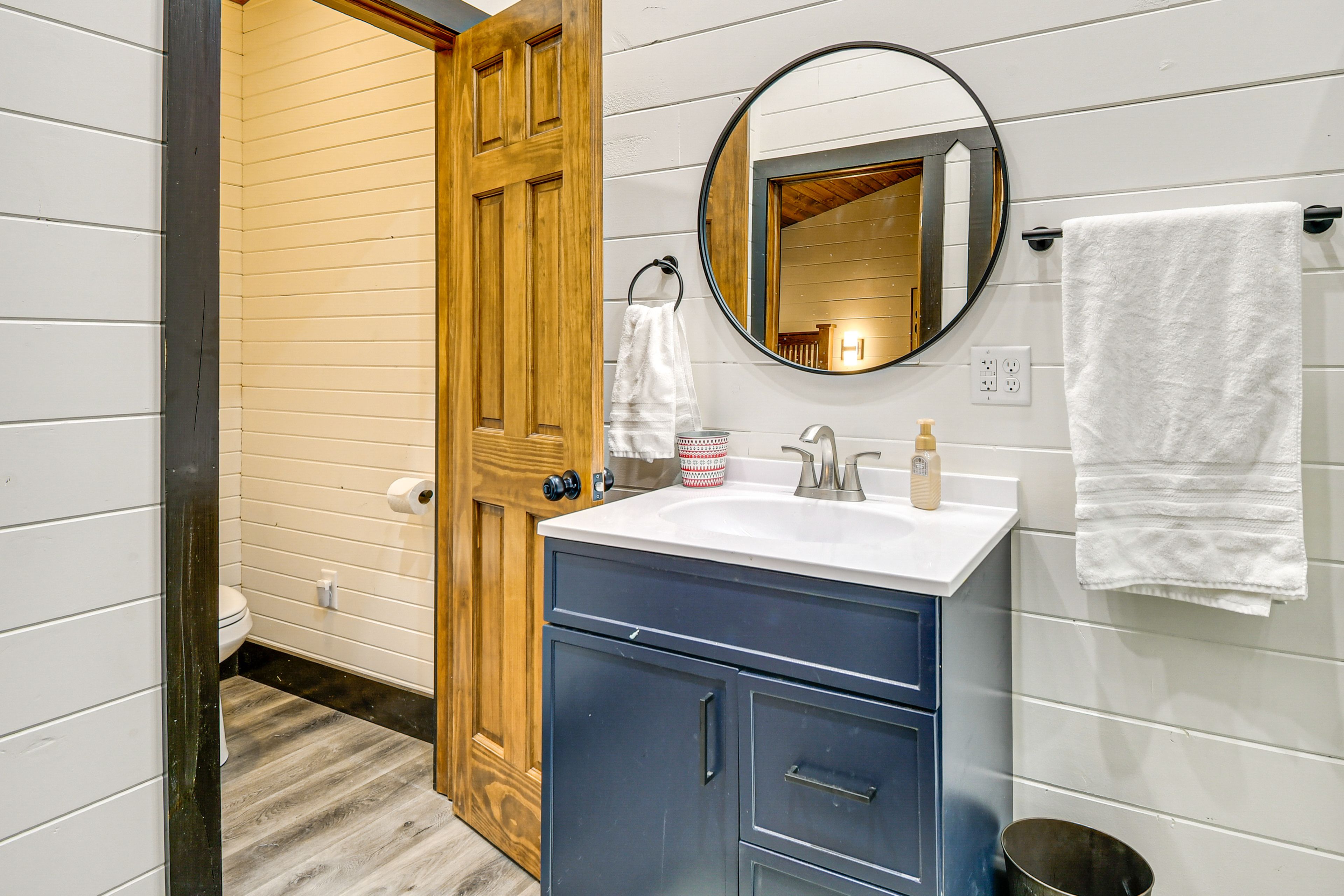 Bathroom | Towels Provided | 2nd Floor