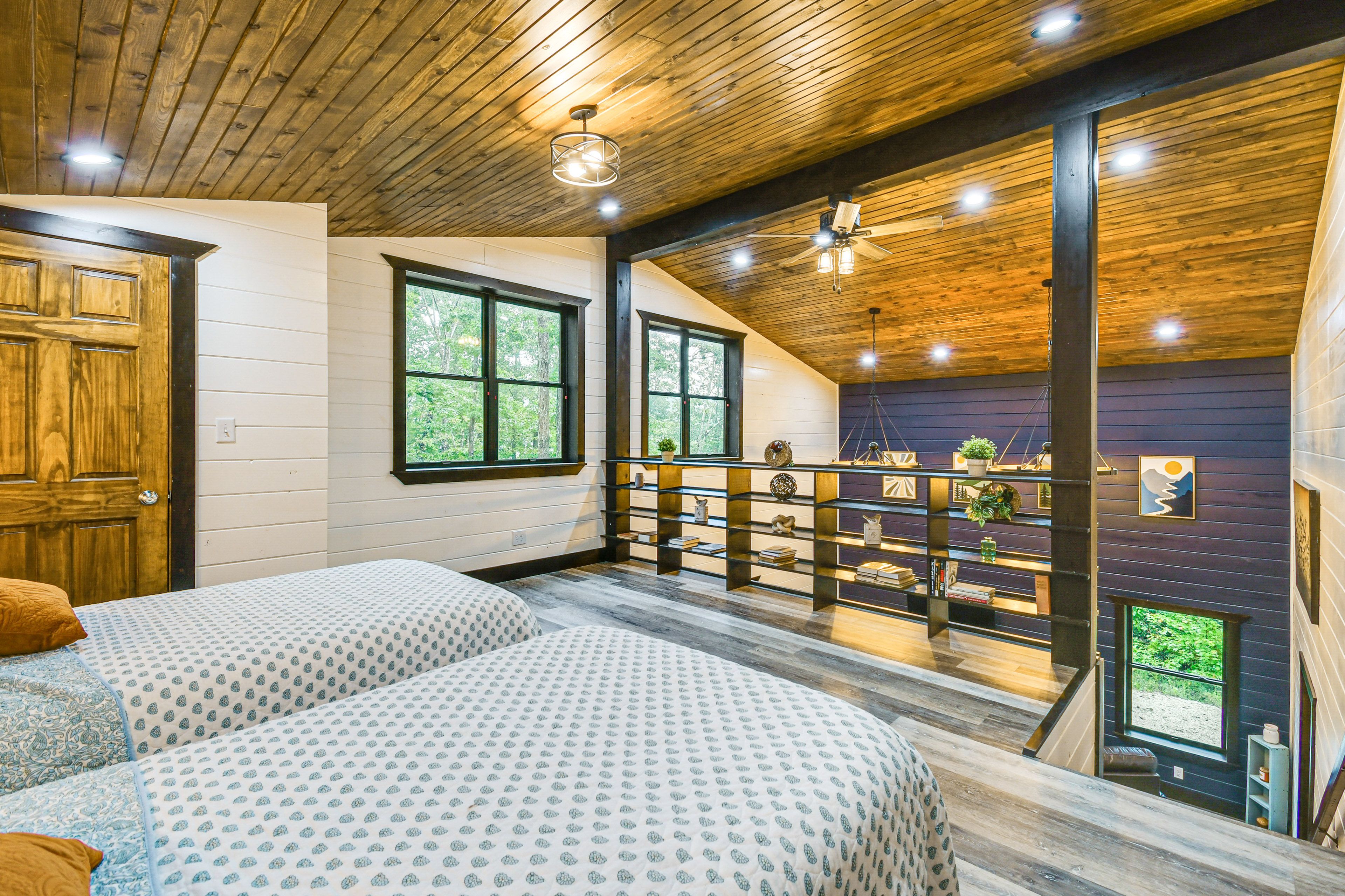 Bedroom 1 (Loft) | 2 Twin Beds (Convertible to 1 King Bed) | 2nd Floor