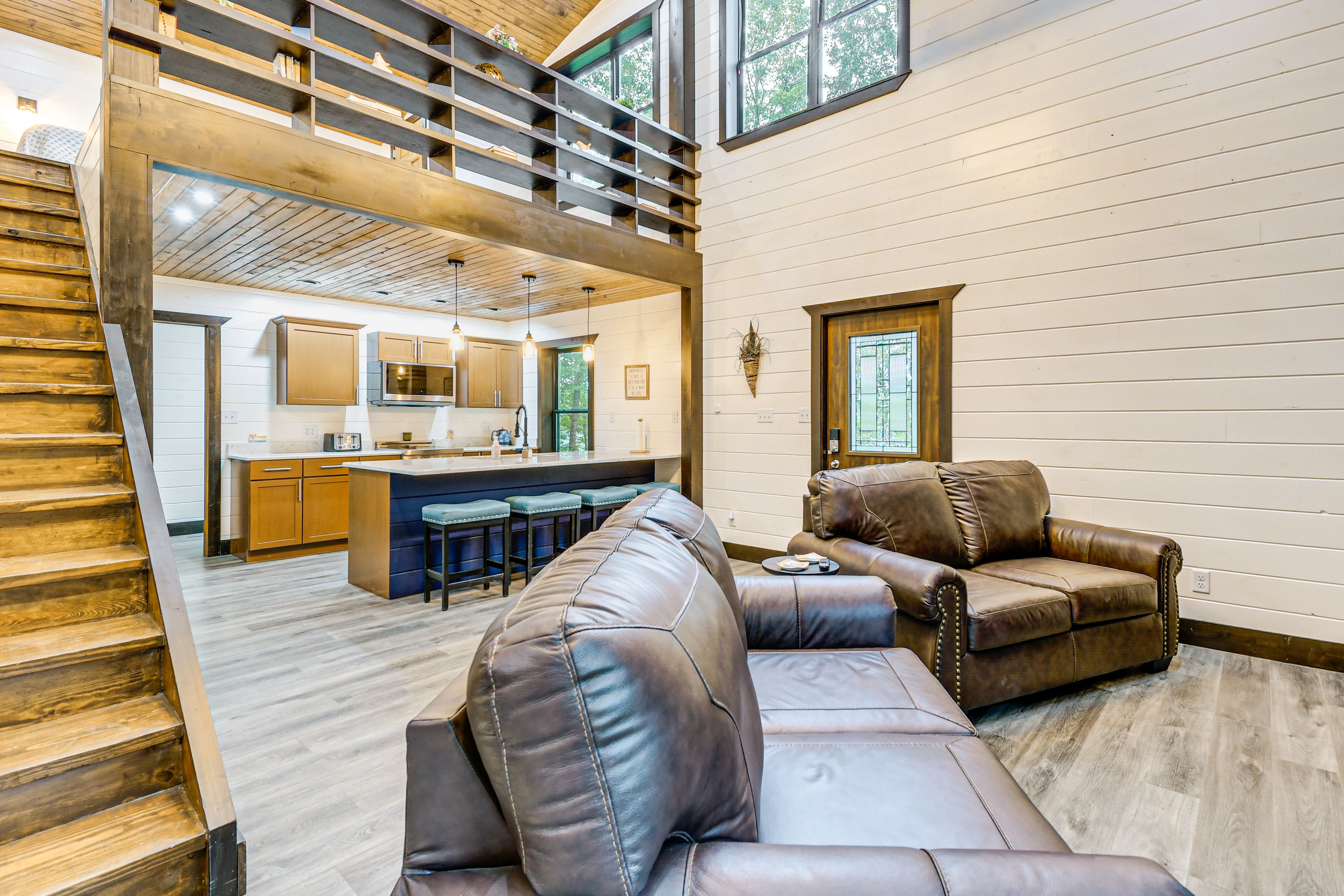 Living Room | Central A/C