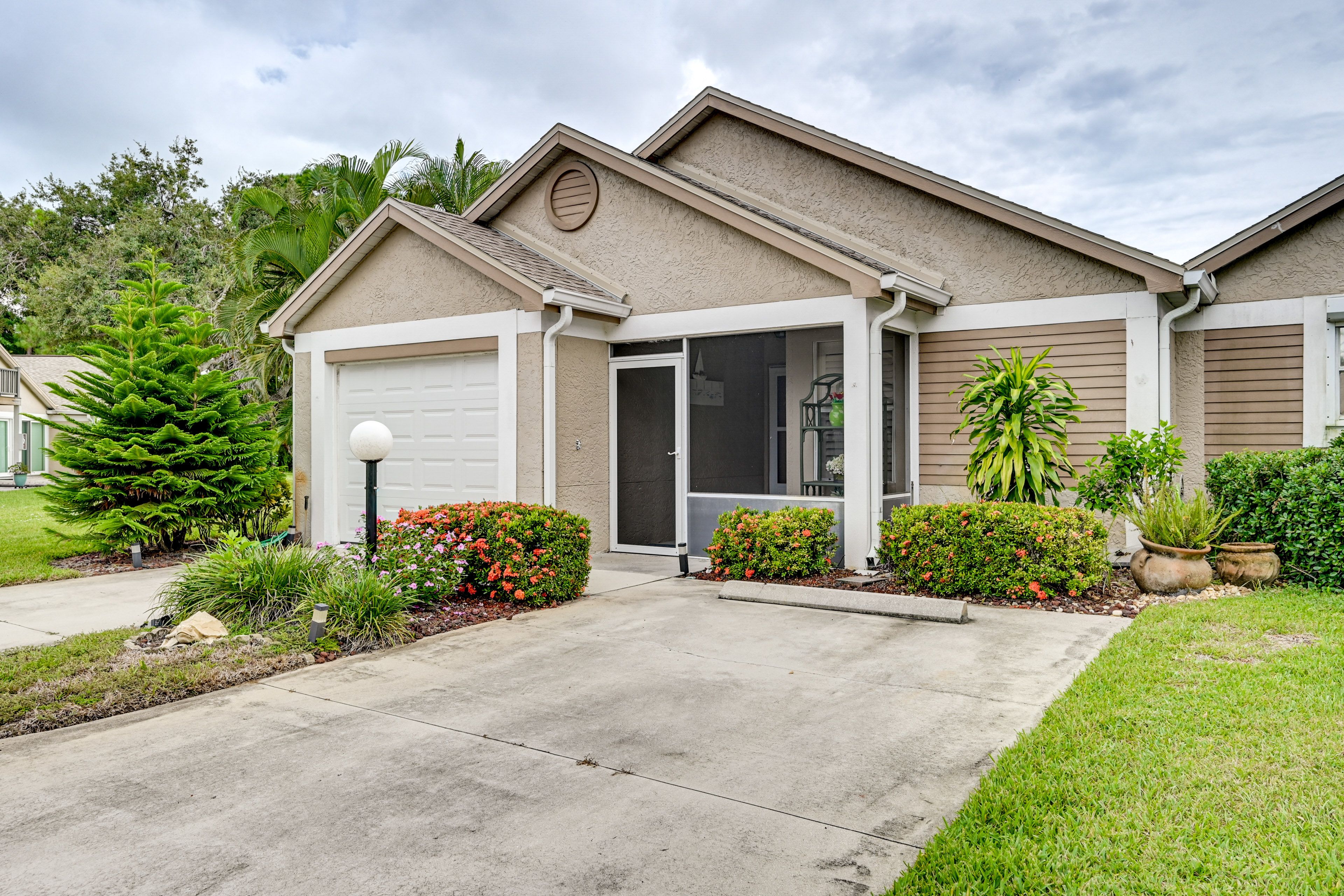 Parking | Garage (1 Vehicle) | Front of Unit (2 Vehicles)