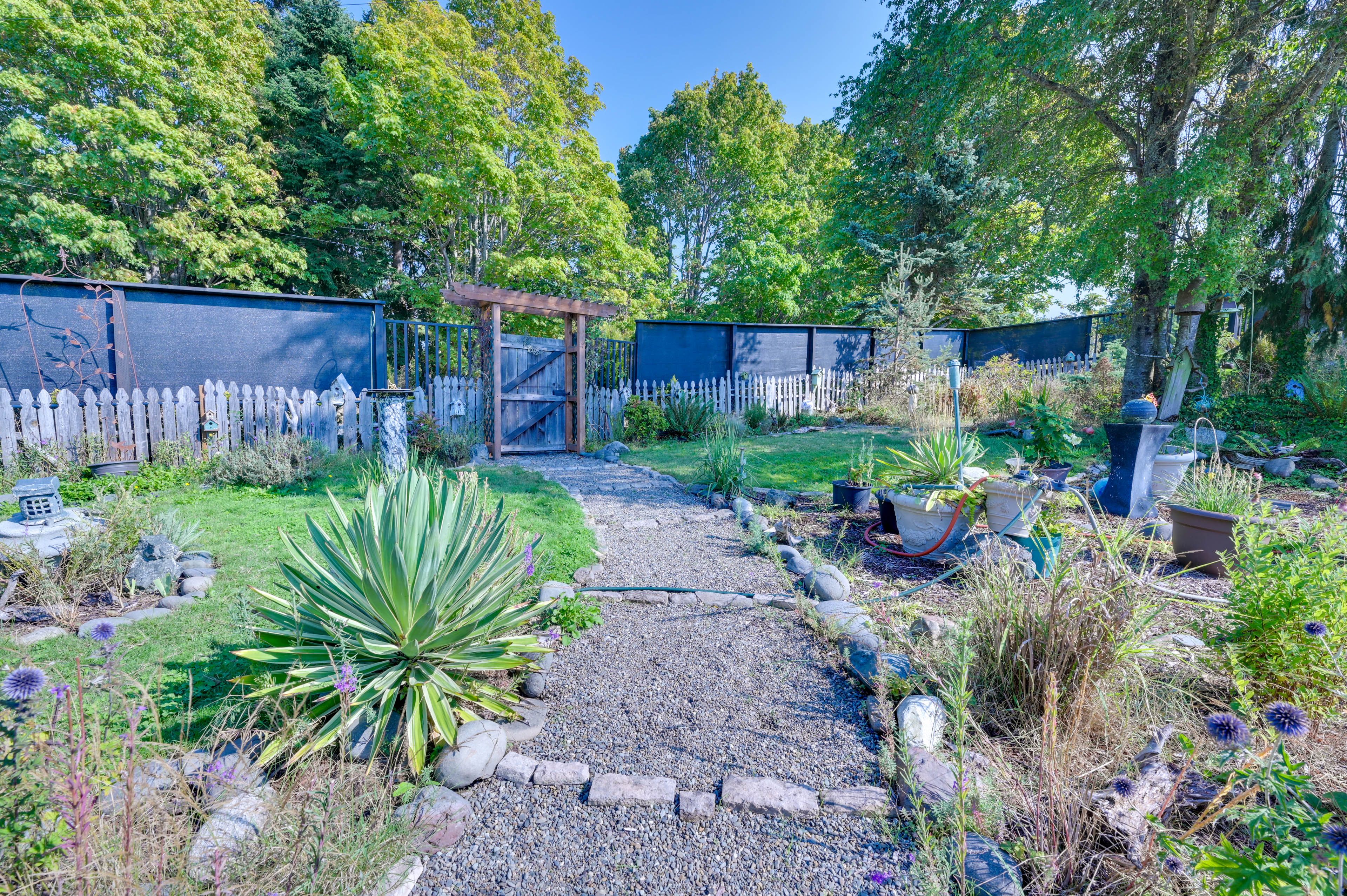 Port Angeles Vacation Rental | 1BR | 1BA | 350 Sq Ft | Steps to Access