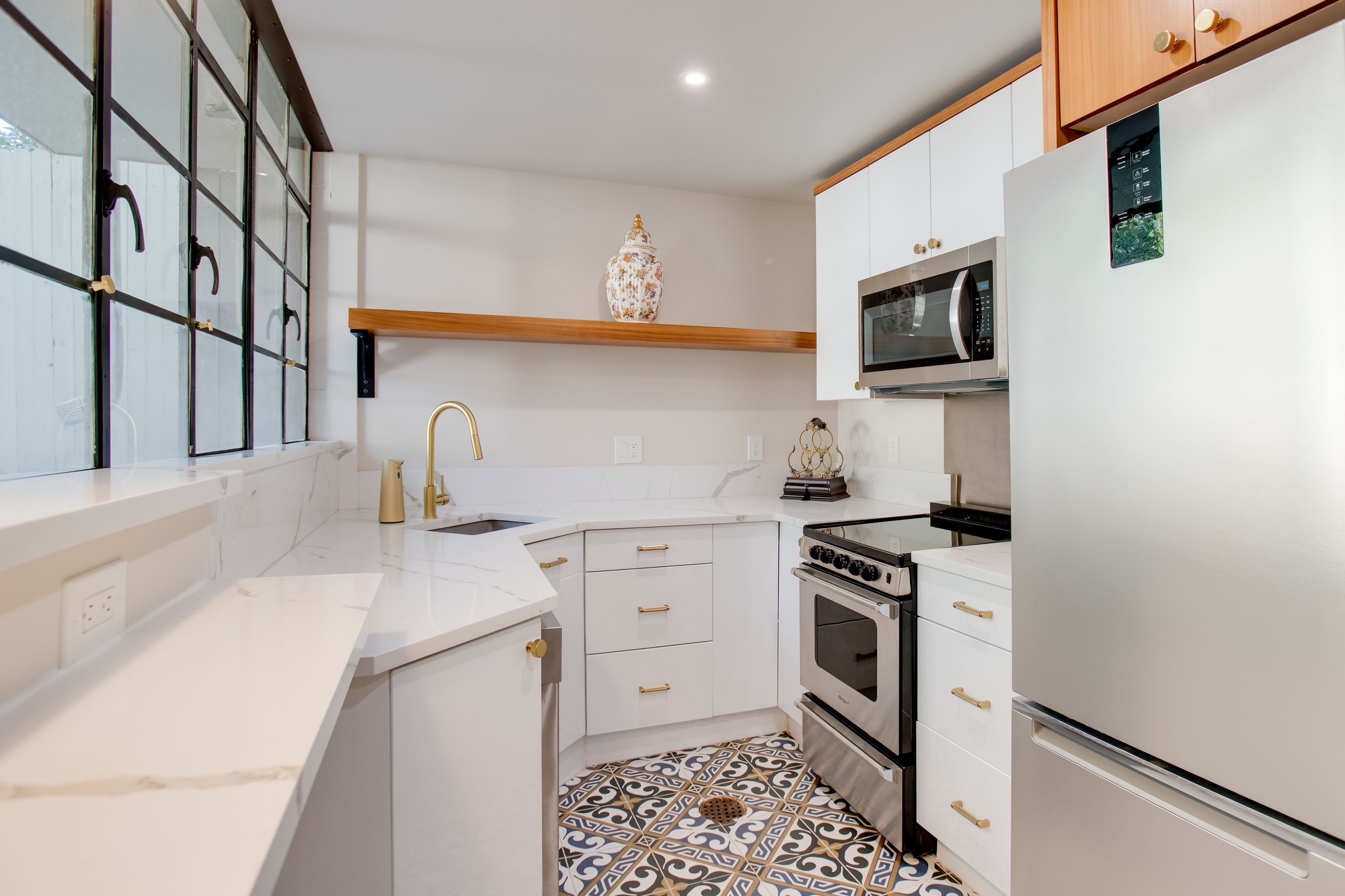 Kitchen | Cooking Basics | Drip Coffee Maker | Microwave