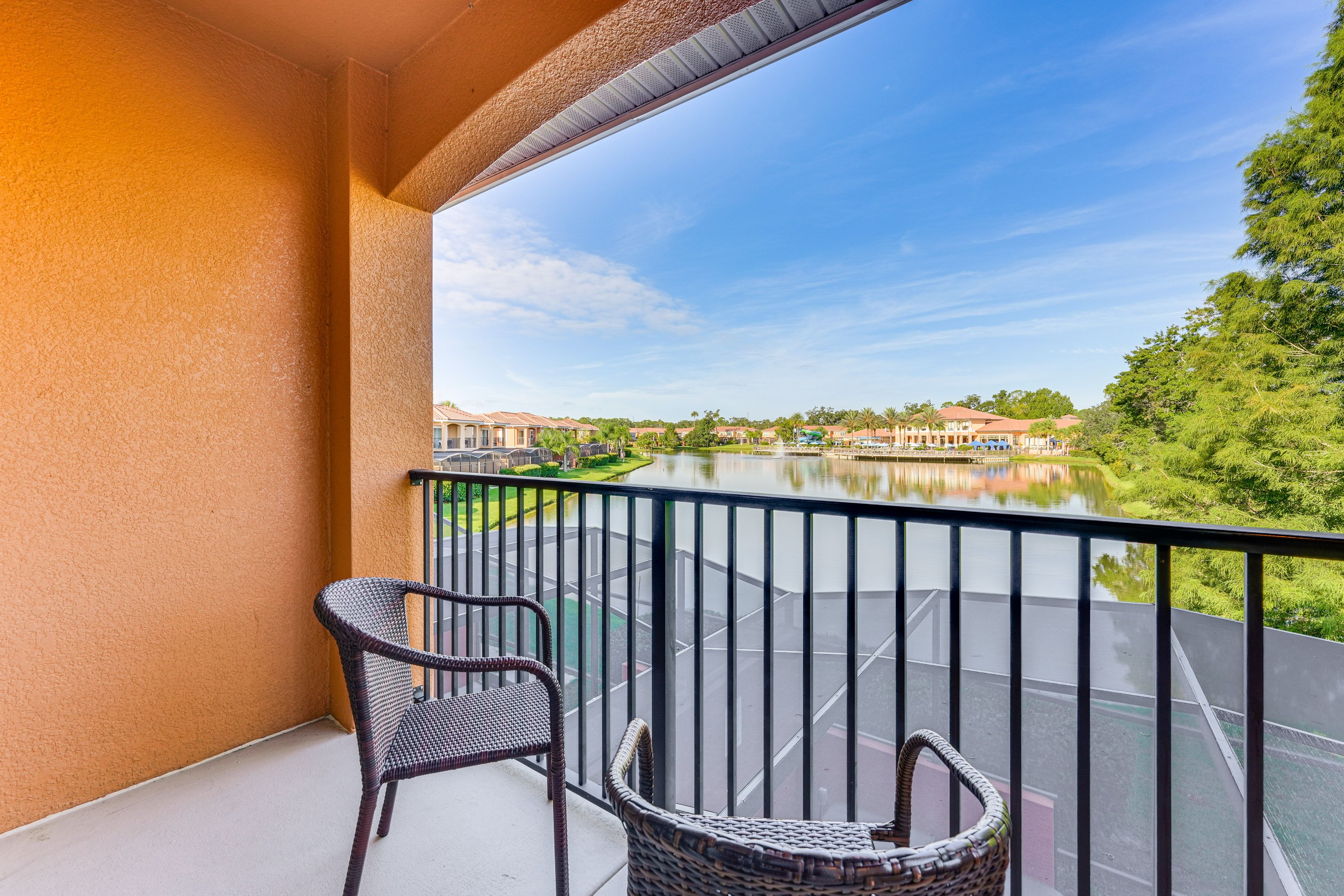 Balcony | Lake Views