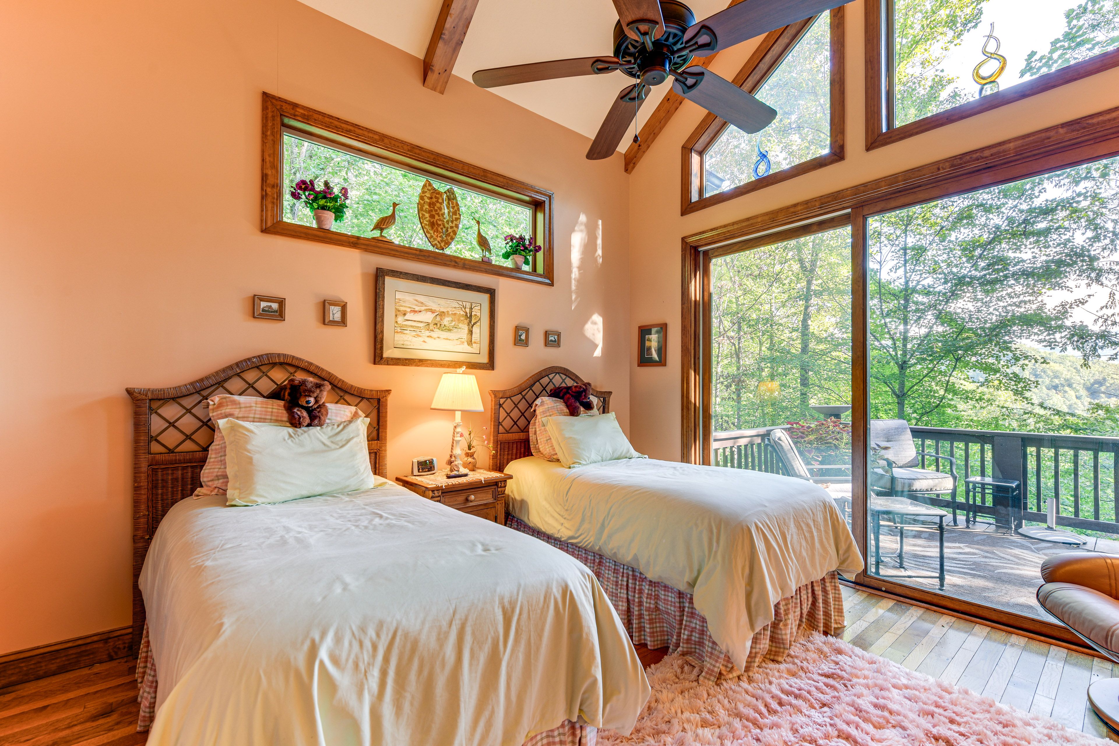 Bedroom 2 | 2 Twin Beds | Deck Access