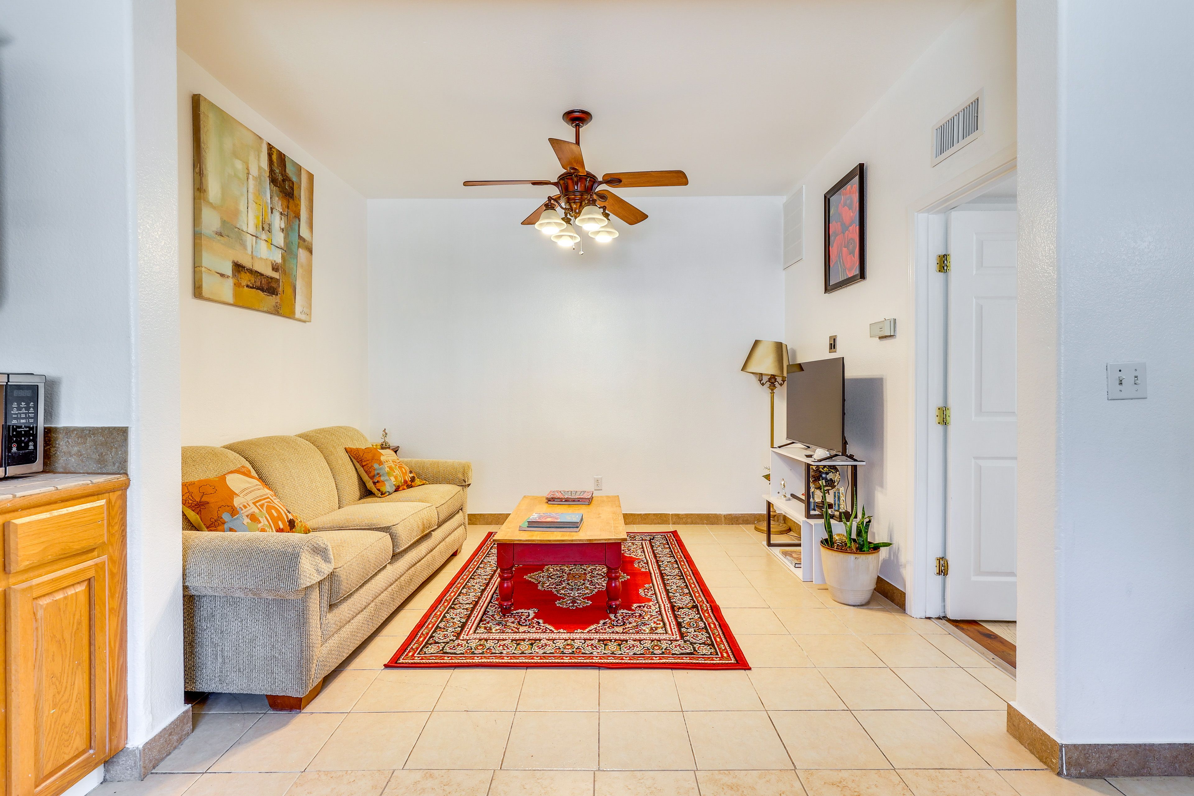 Lake Elsinore Vacation Rental | 1BR | 1BA | 1 Small Step Required | 600 Sq Ft