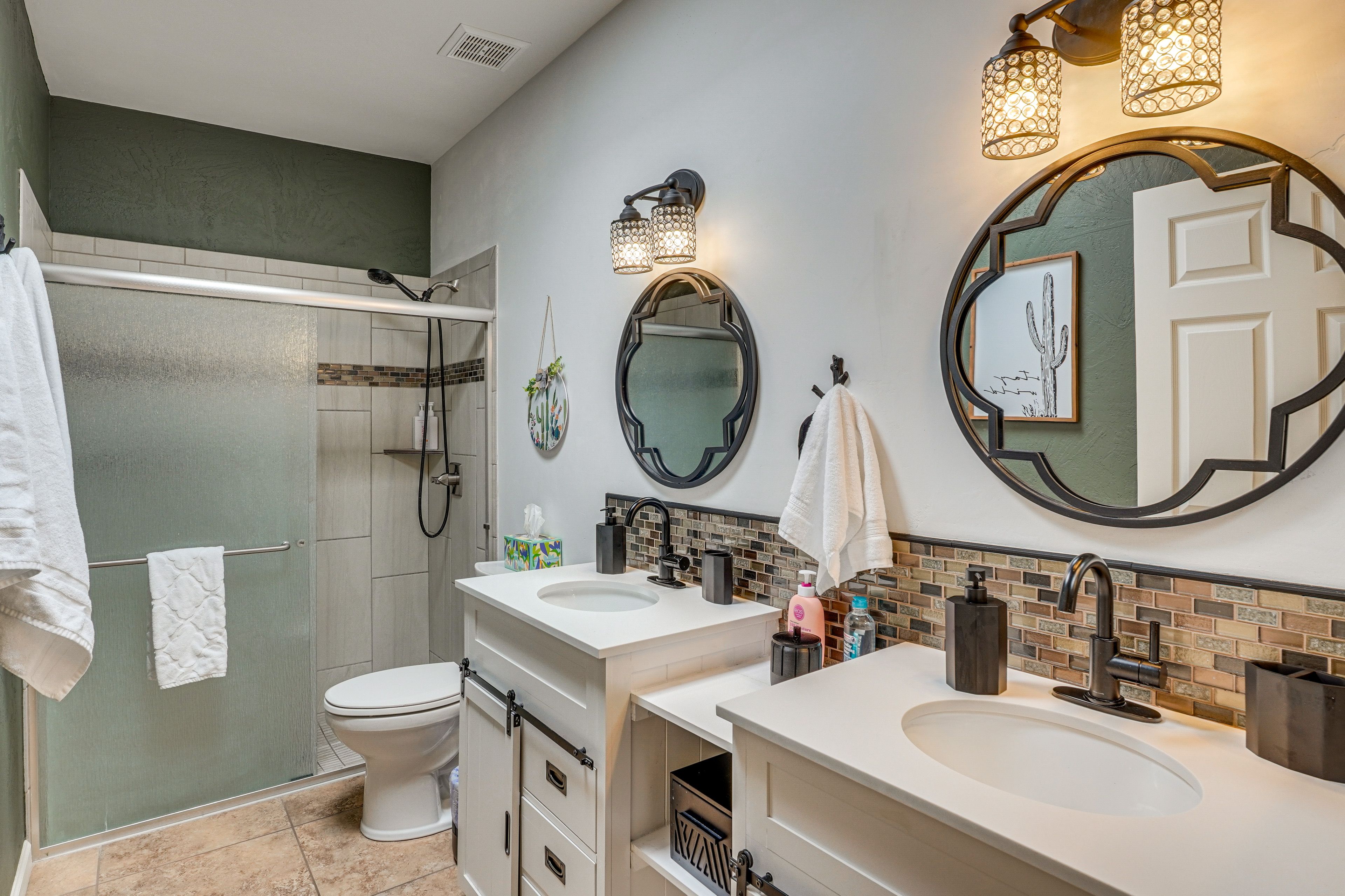 Bathroom | Towels Provided
