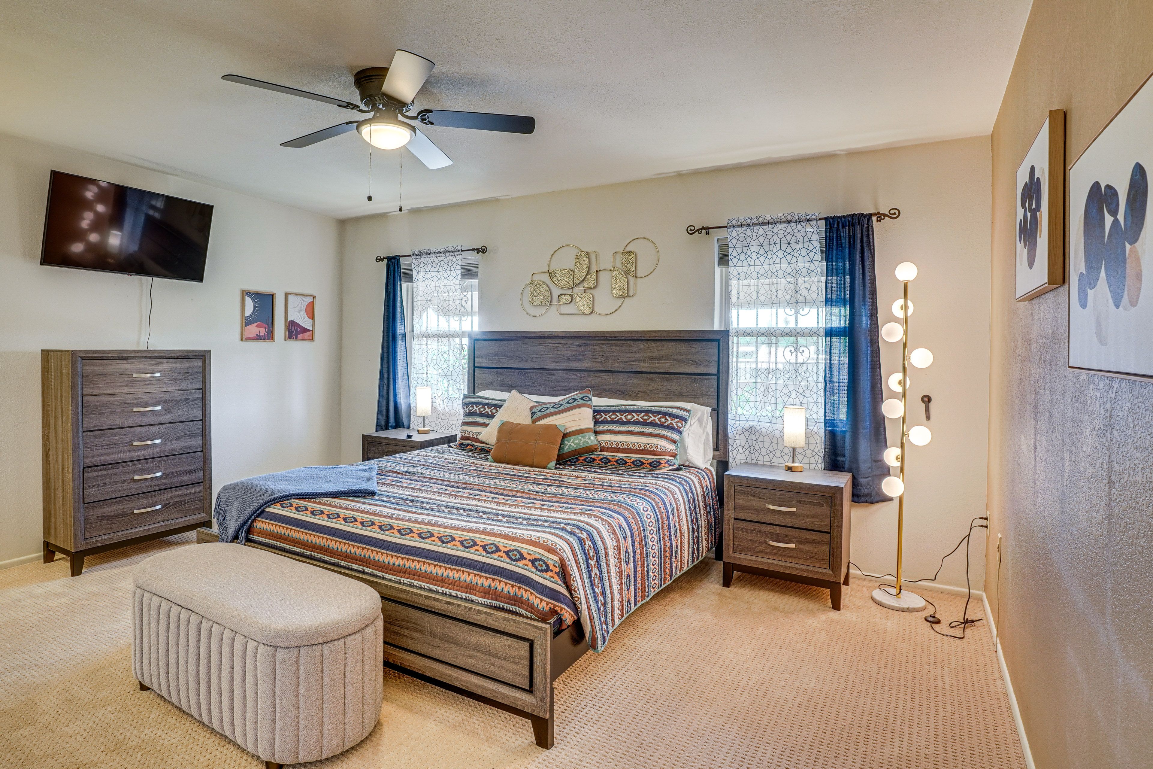 Bedroom 1 | King Bed | Smart TV