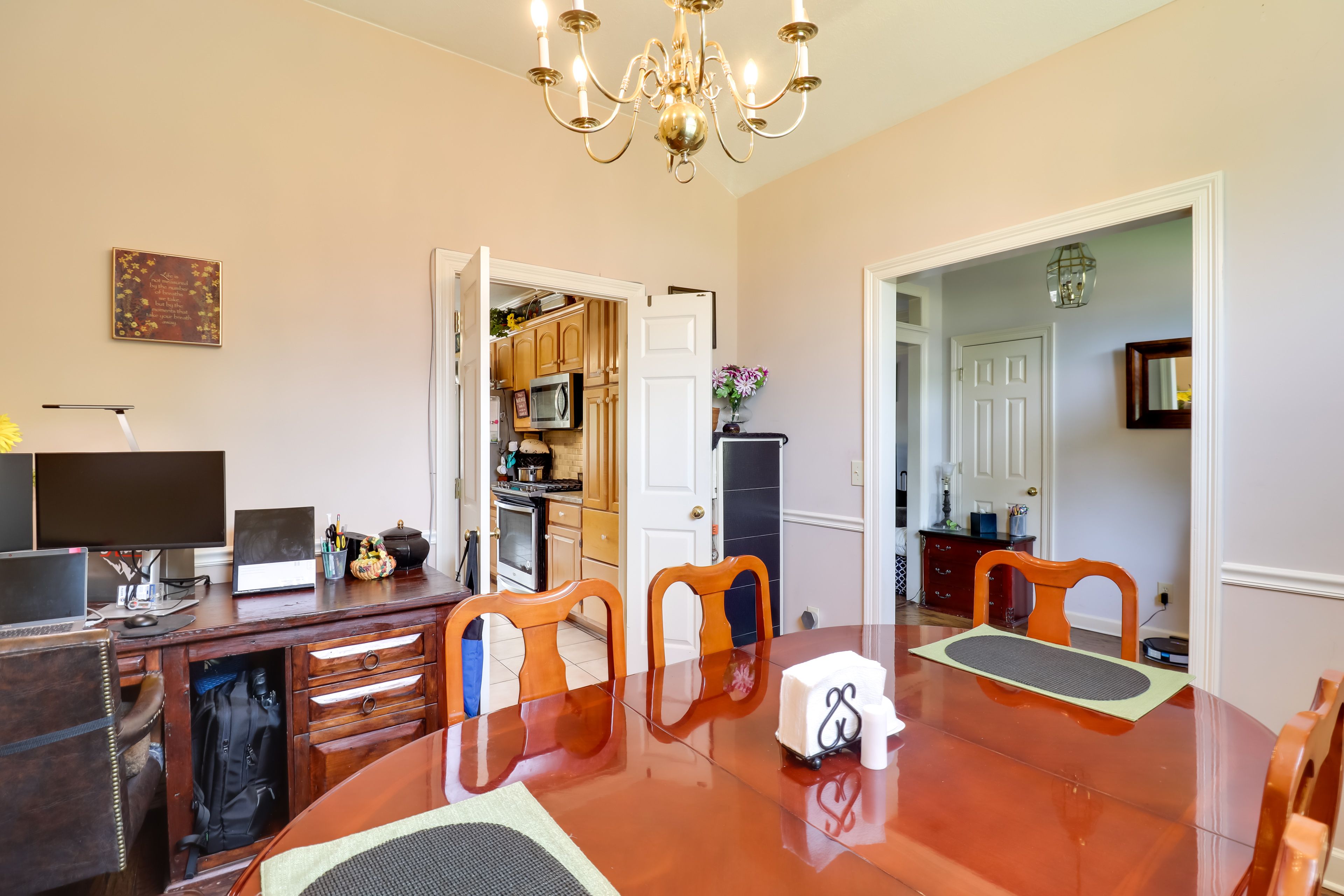 Laptop-Friendly Workspace w/ Monitors & Printer