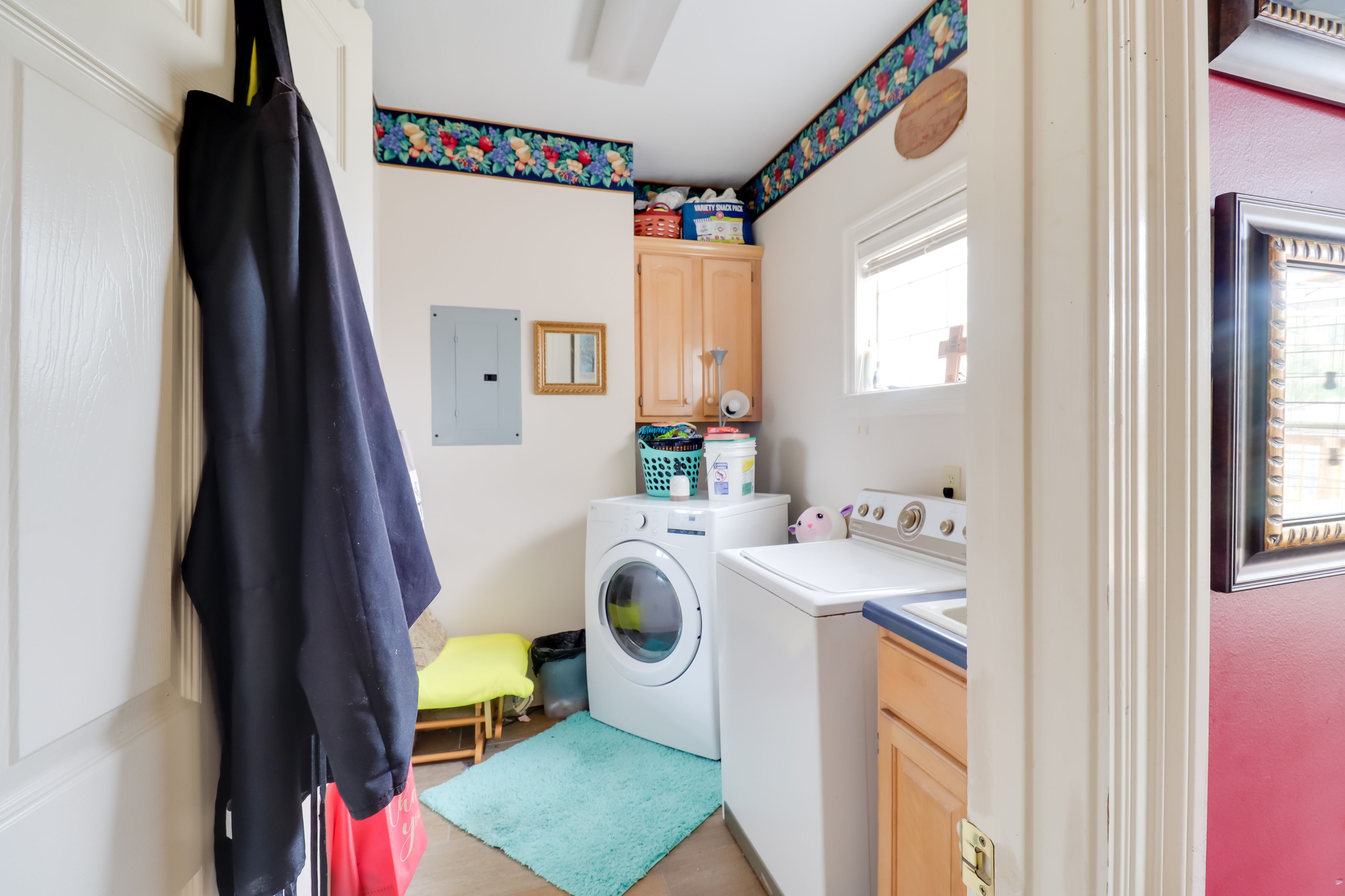 Laundry Room | Washer/Dryer