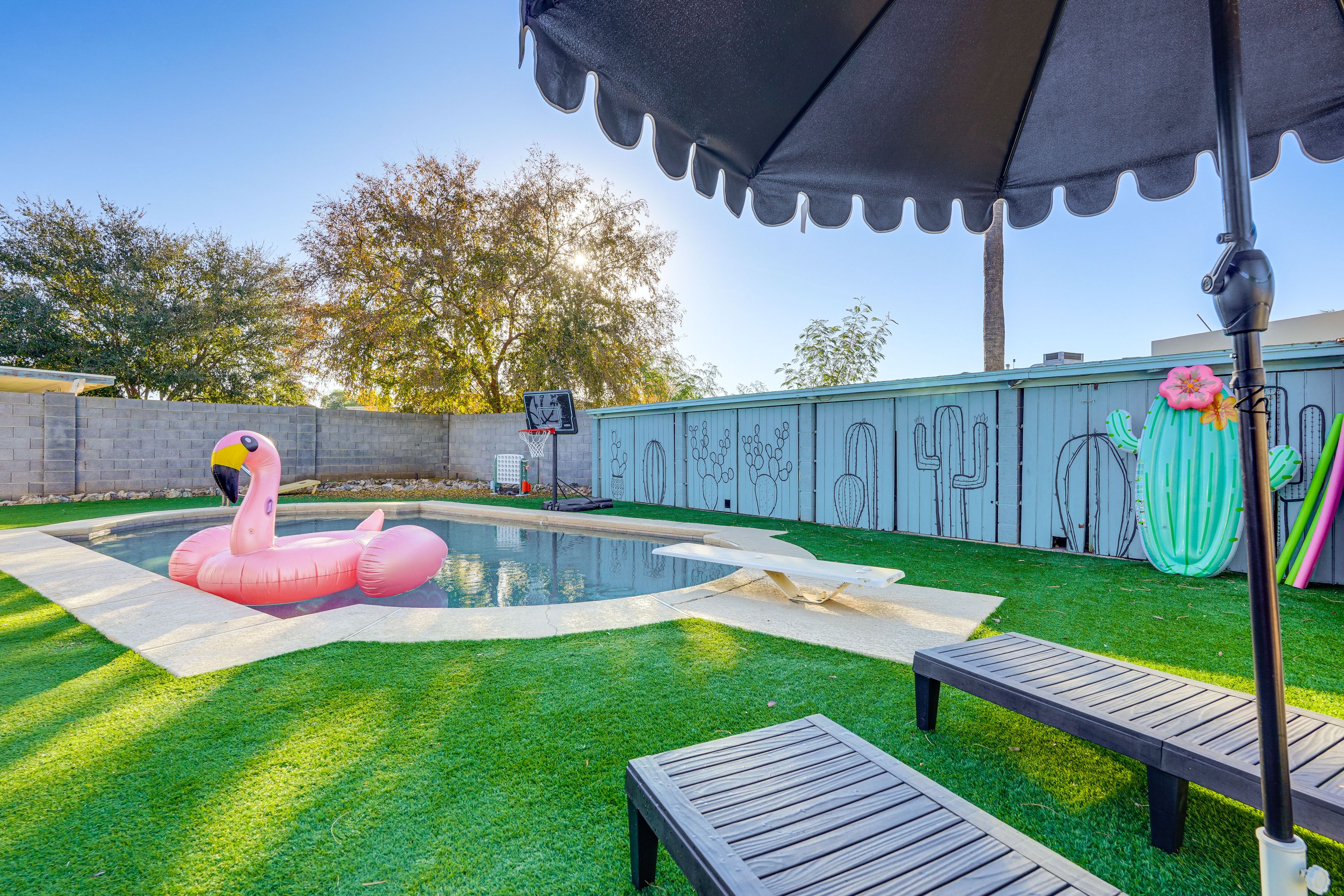 Gilbert Vacation Rental | 4BR | 2BA | 1,500 Sq Ft | Step to Enter