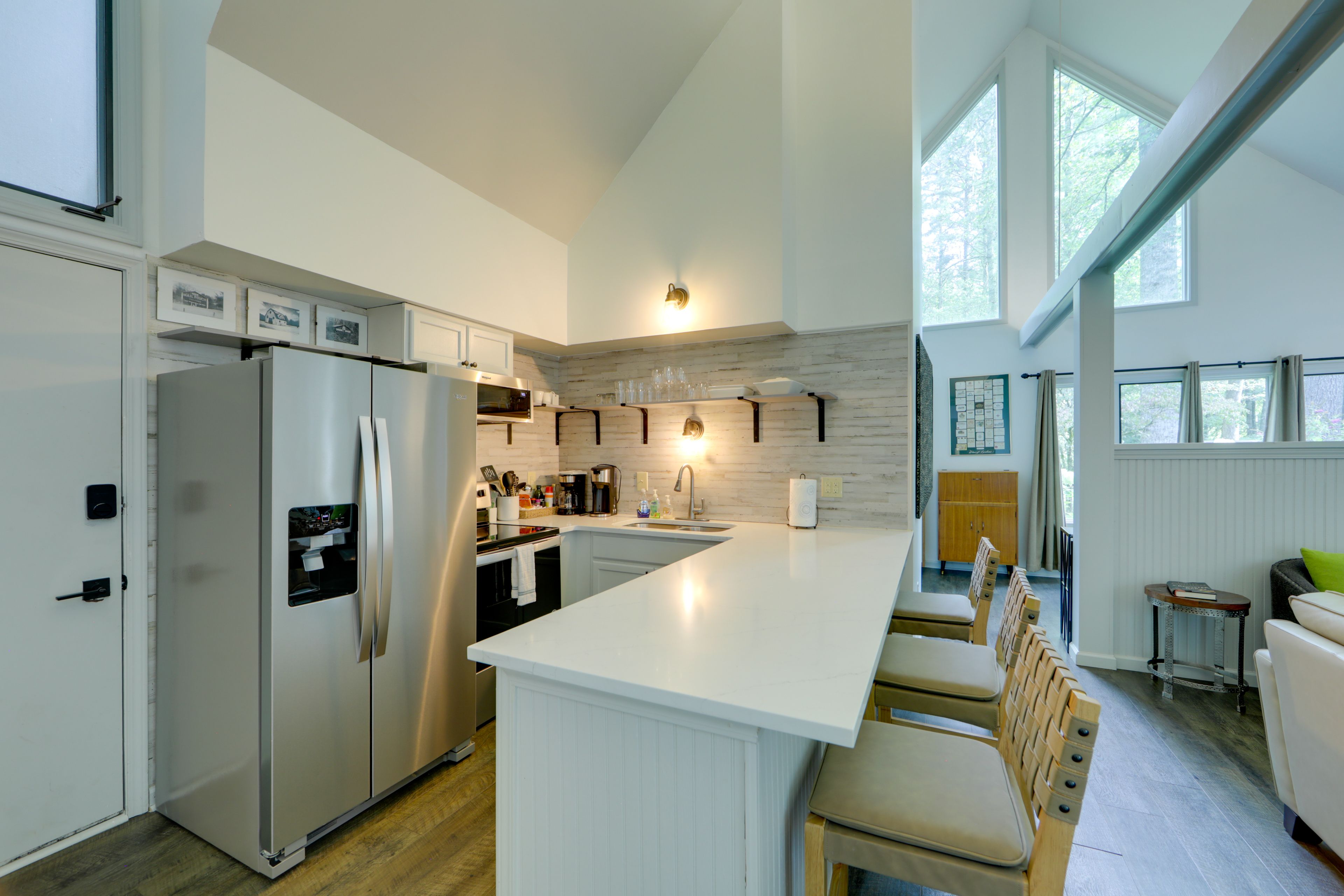 Kitchen | Cooking Basics | Breakfast Bar