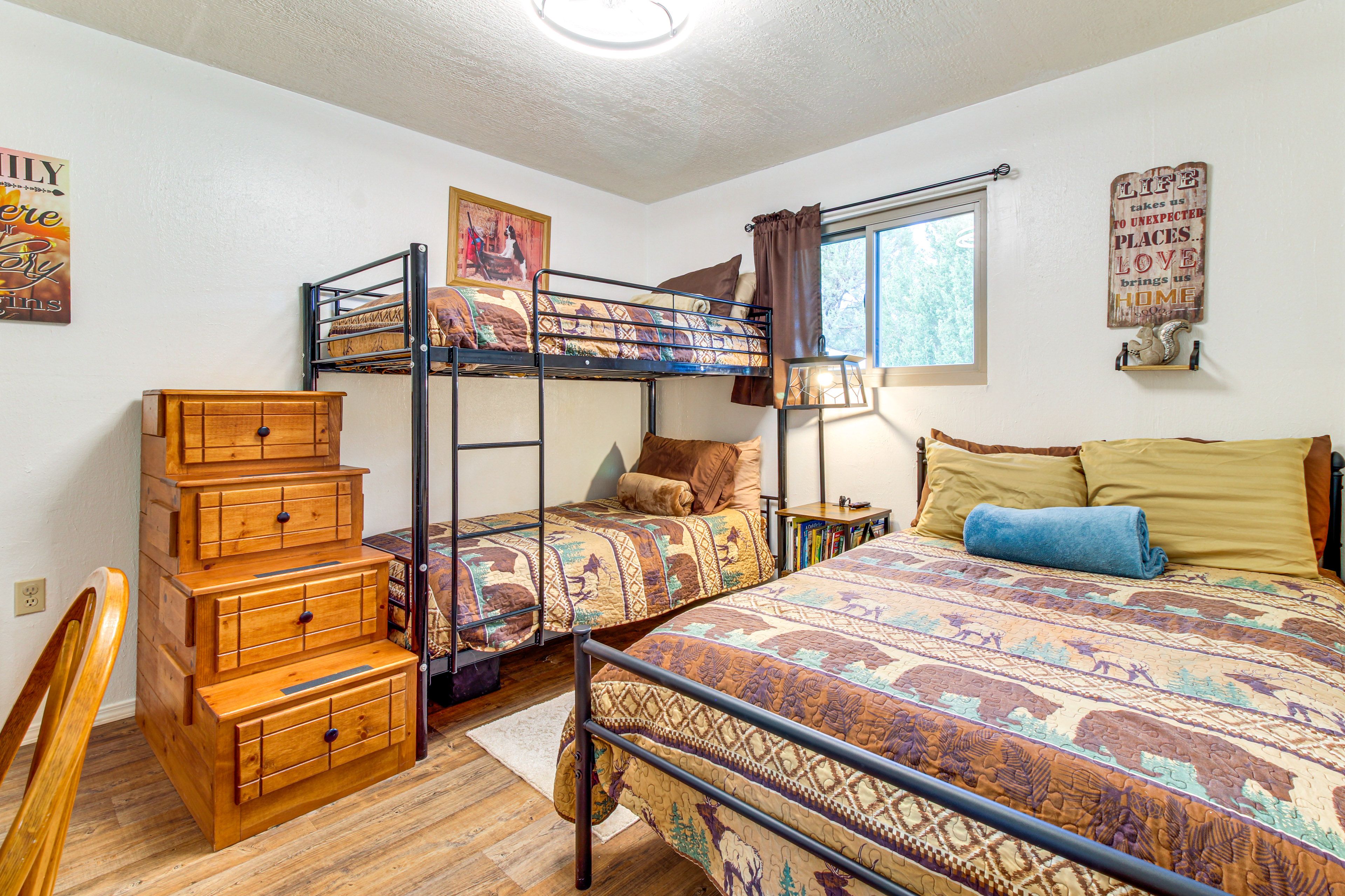 Bedroom 2 | Full Bed | Twin Bunk Bed | Smart TV