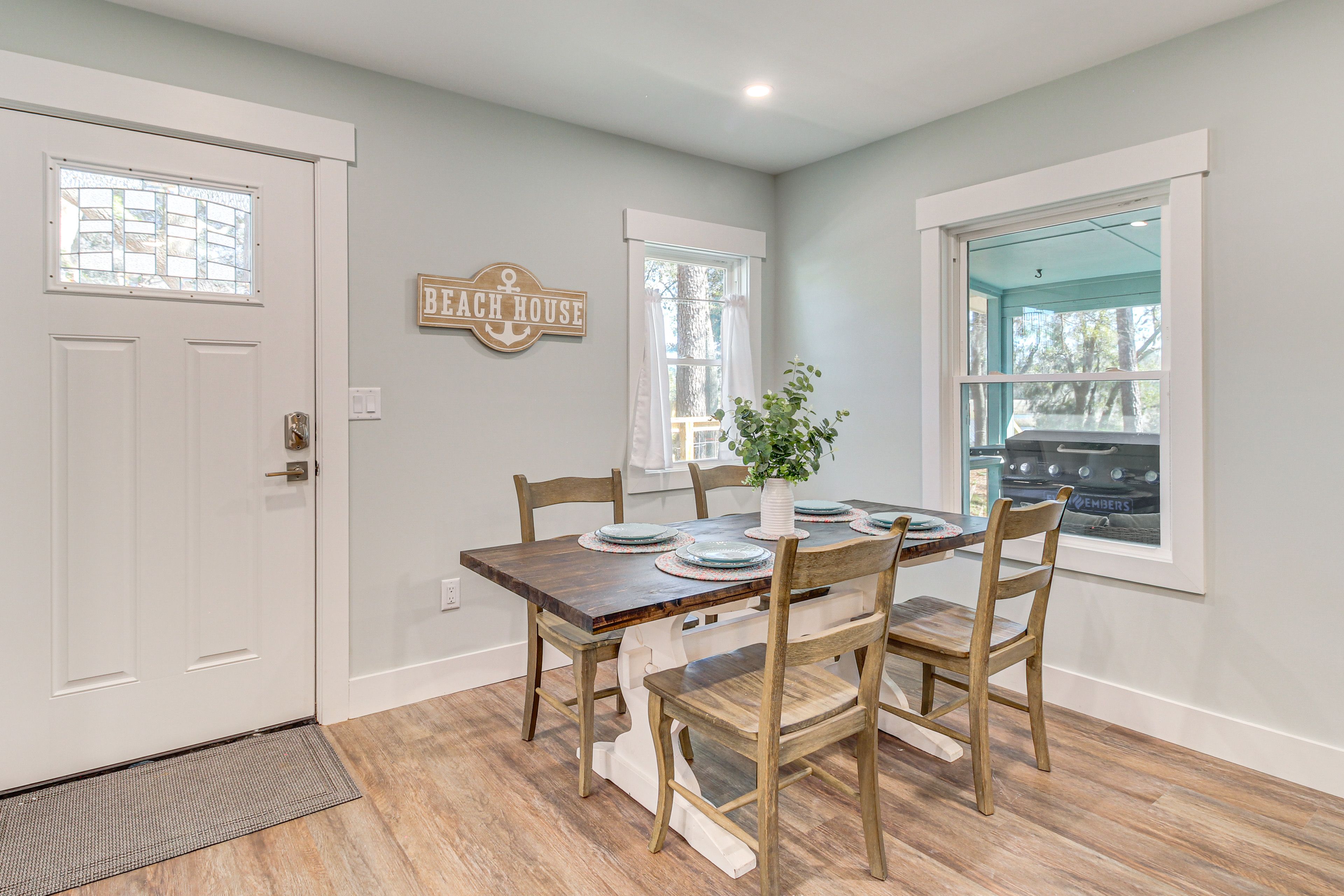 Dining Area | 1st Floor