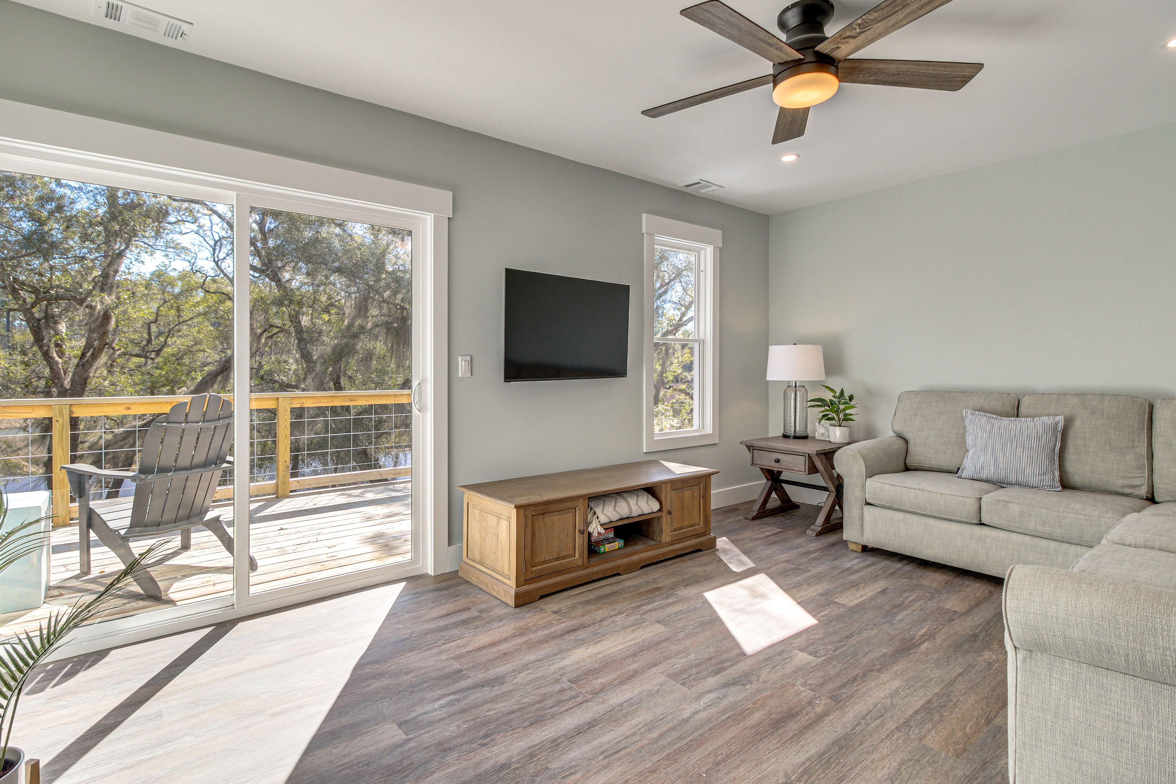Living Room | 2nd Floor
