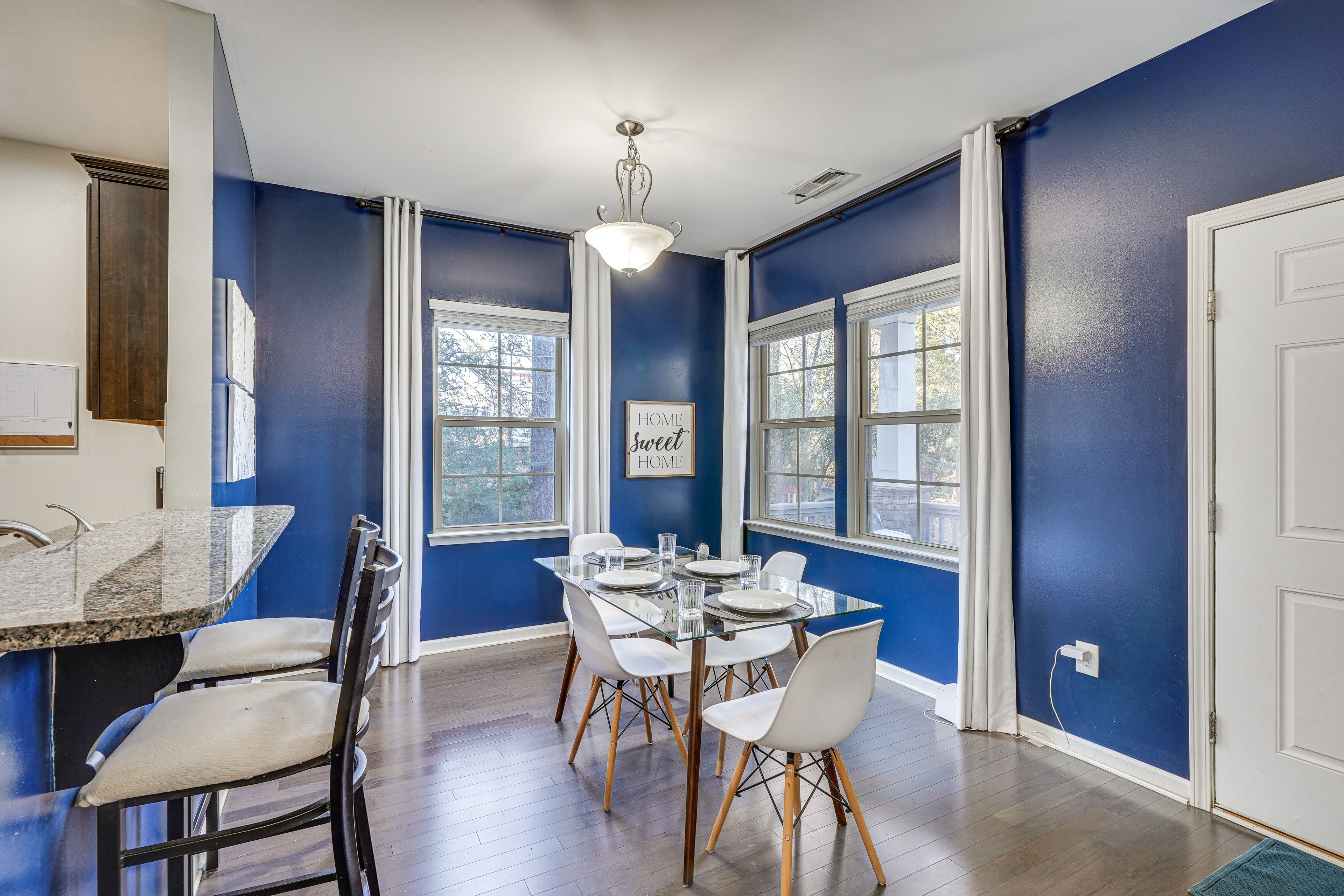 Dining Room | Central Heating & A/C