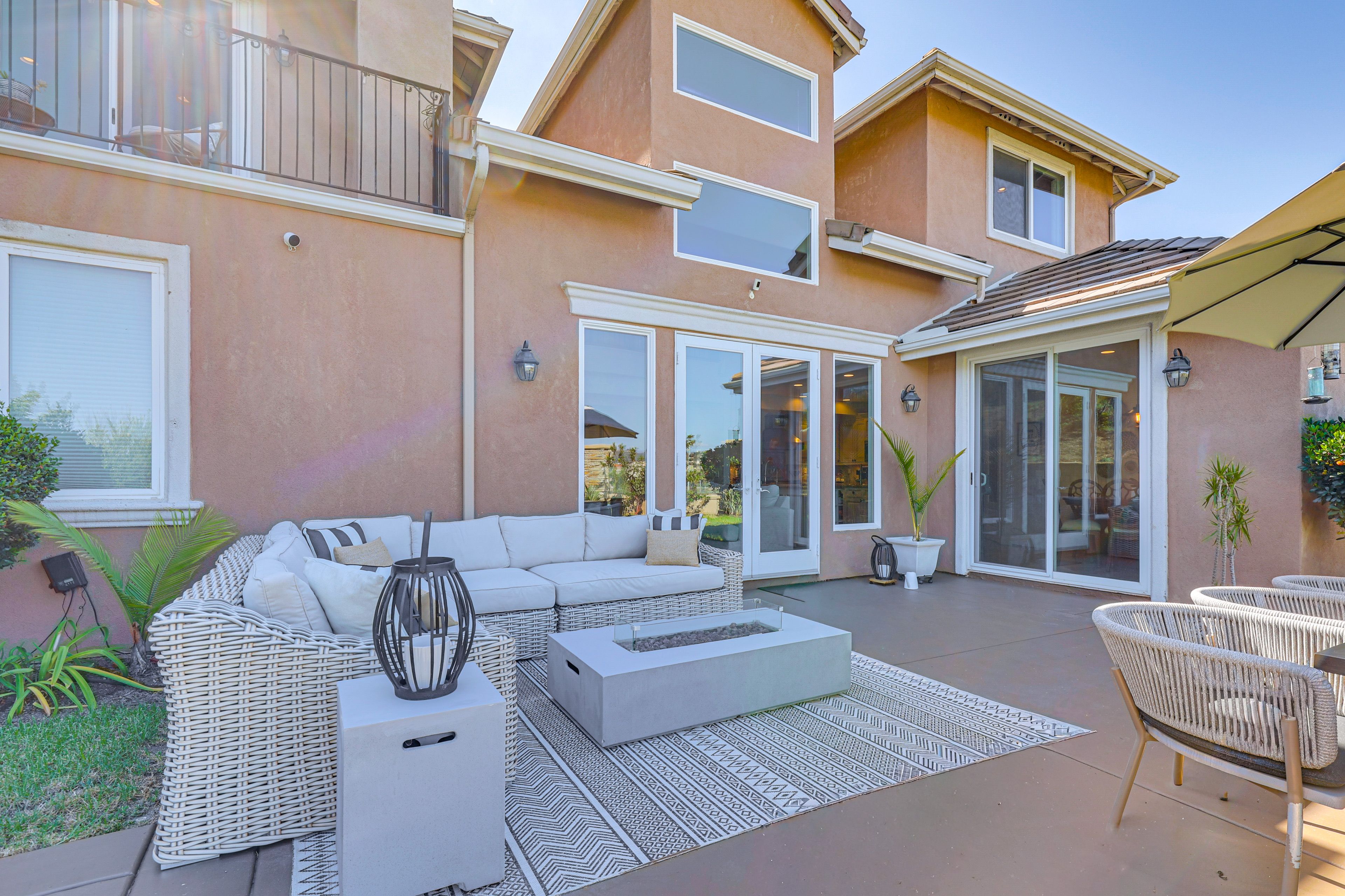 Spacious Patio | Gas Grill | Fire Pit