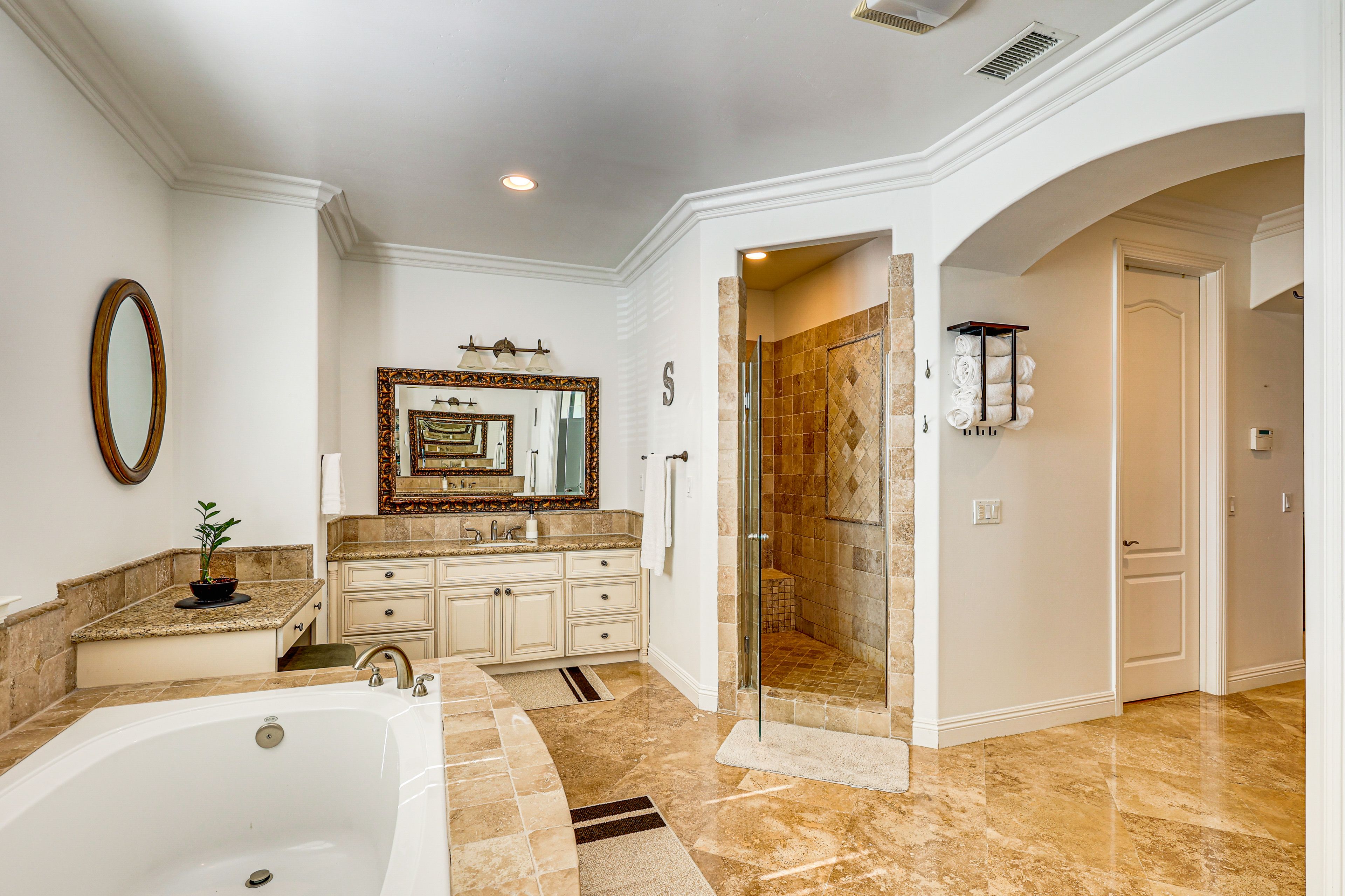 Full Bath | Towels | Hair Dryer | 2nd Floor