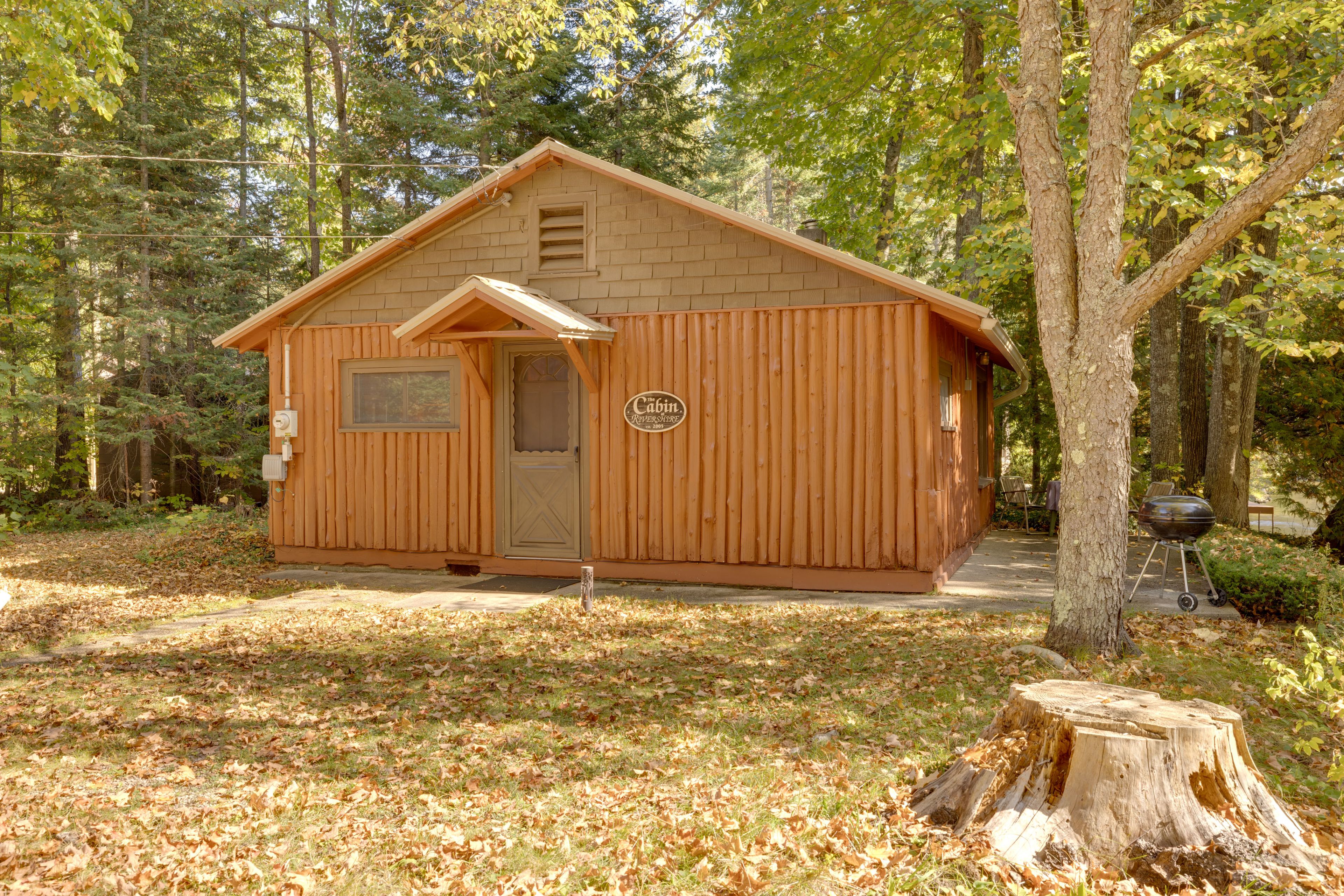 Property Exterior | Single-Story Studio