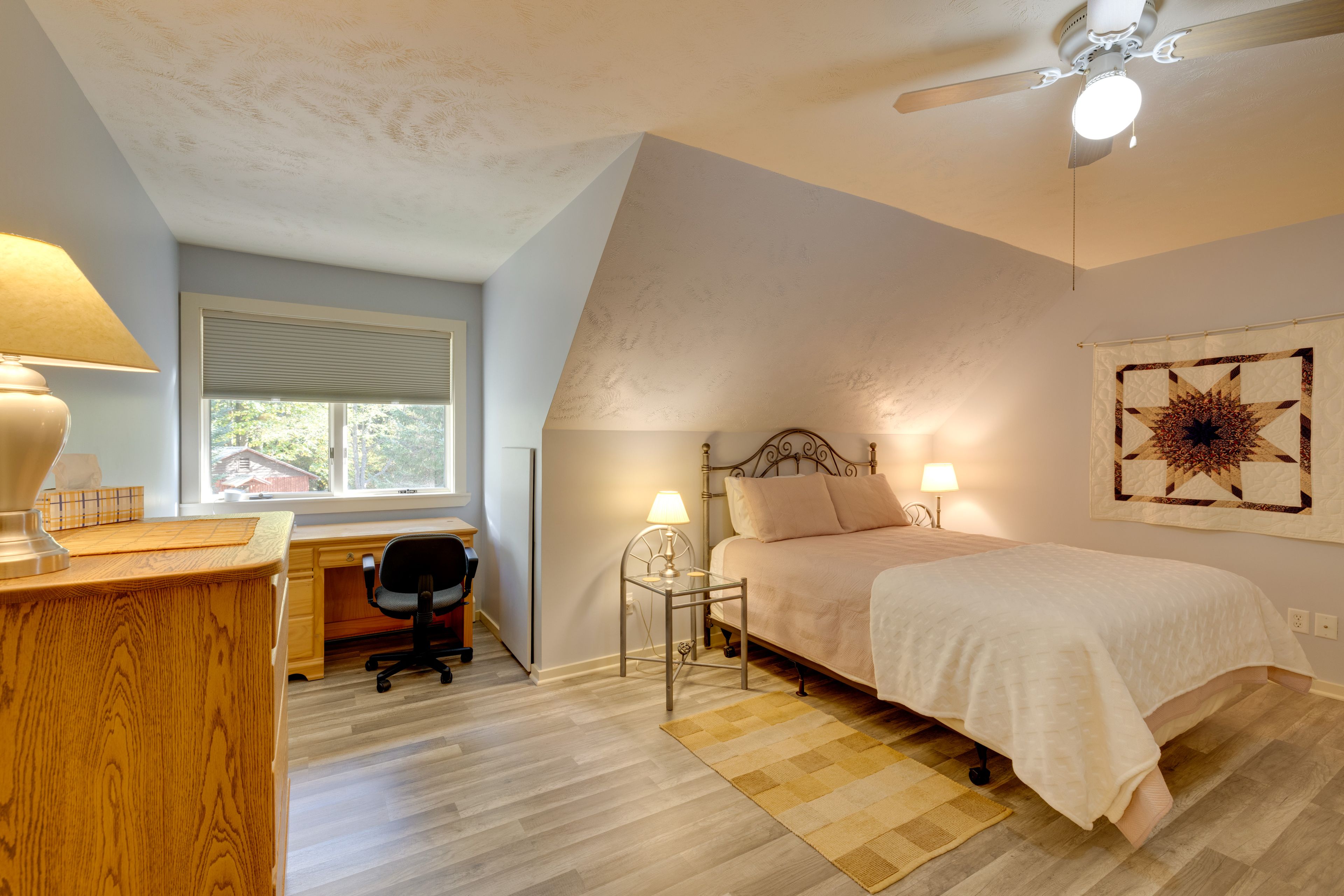 Bedroom 2 | 2nd Floor | Queen Bed | Linens Provided