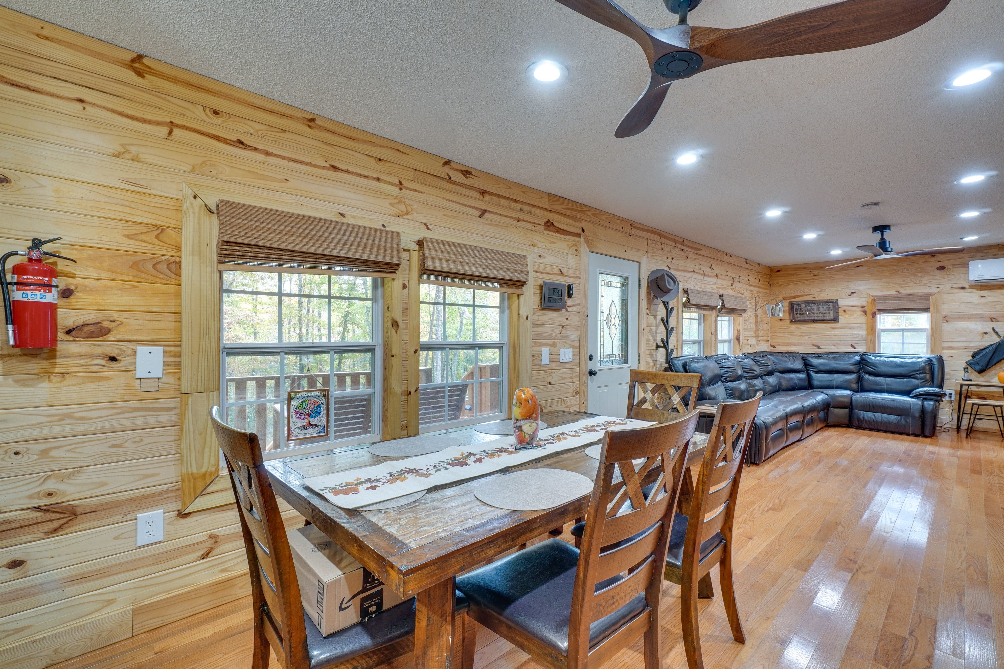 Dining Area | 1st Floor