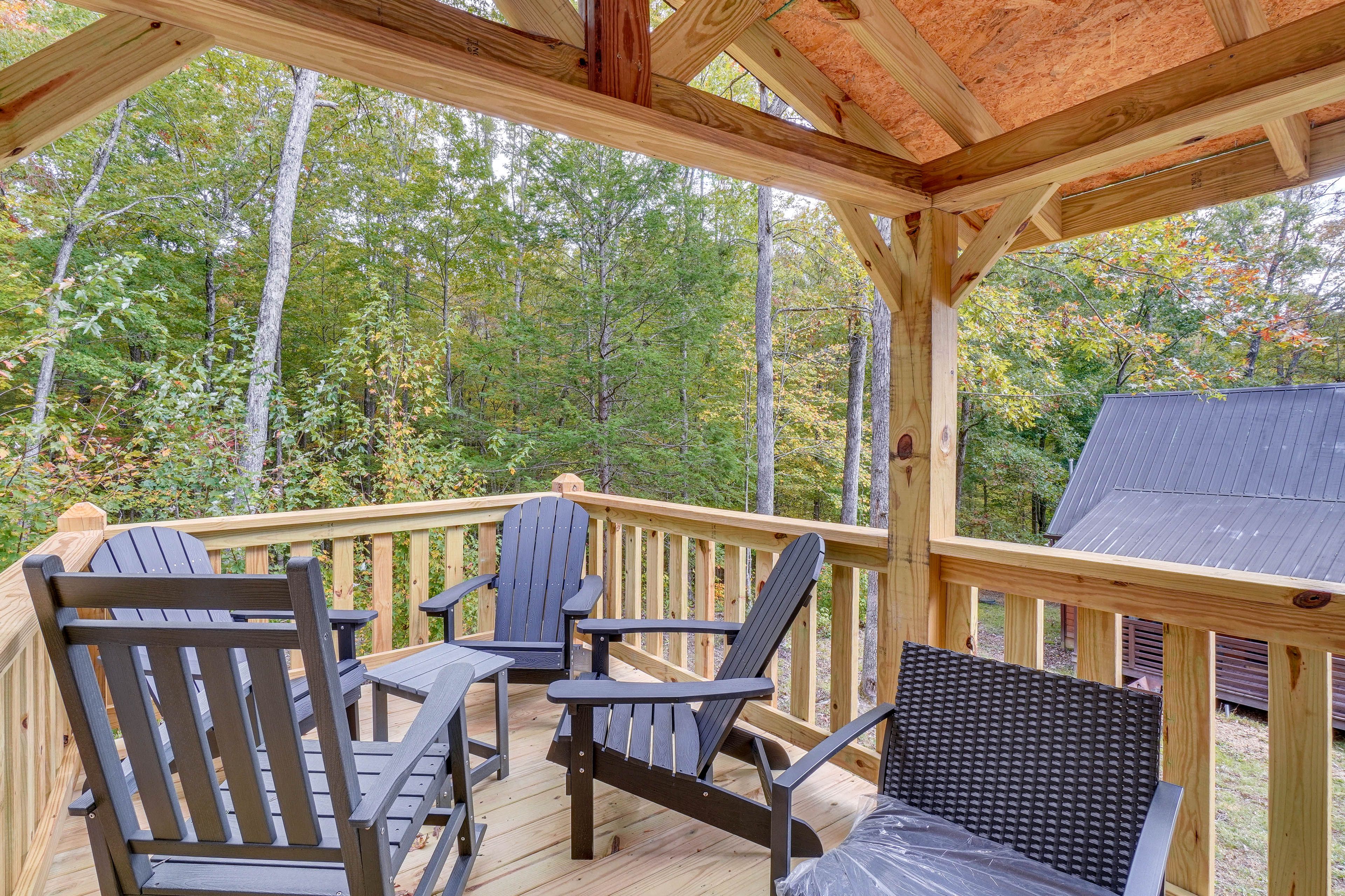 Private Gazebo | Outdoor Seating