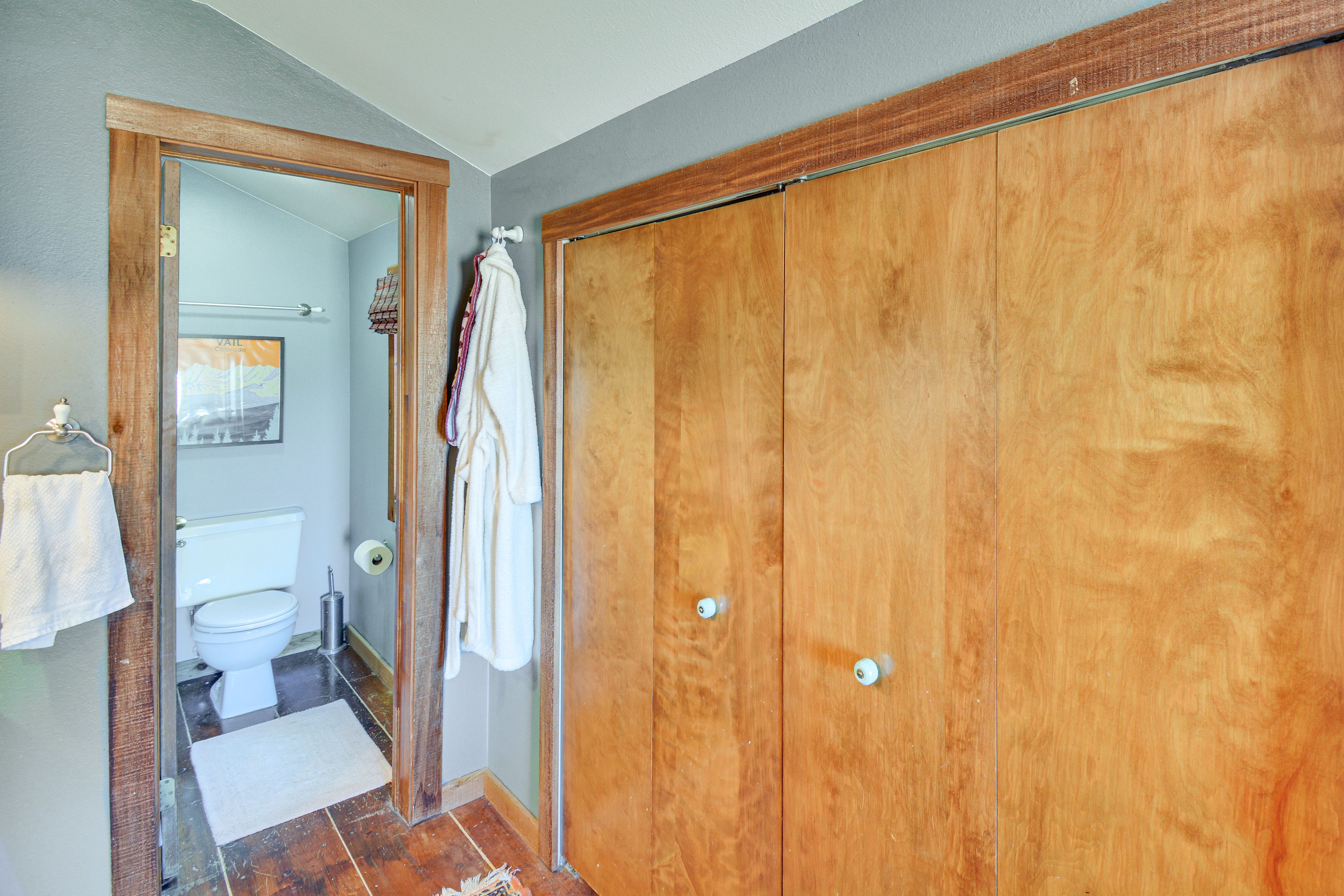 En-Suite Bathroom | 2nd Floor