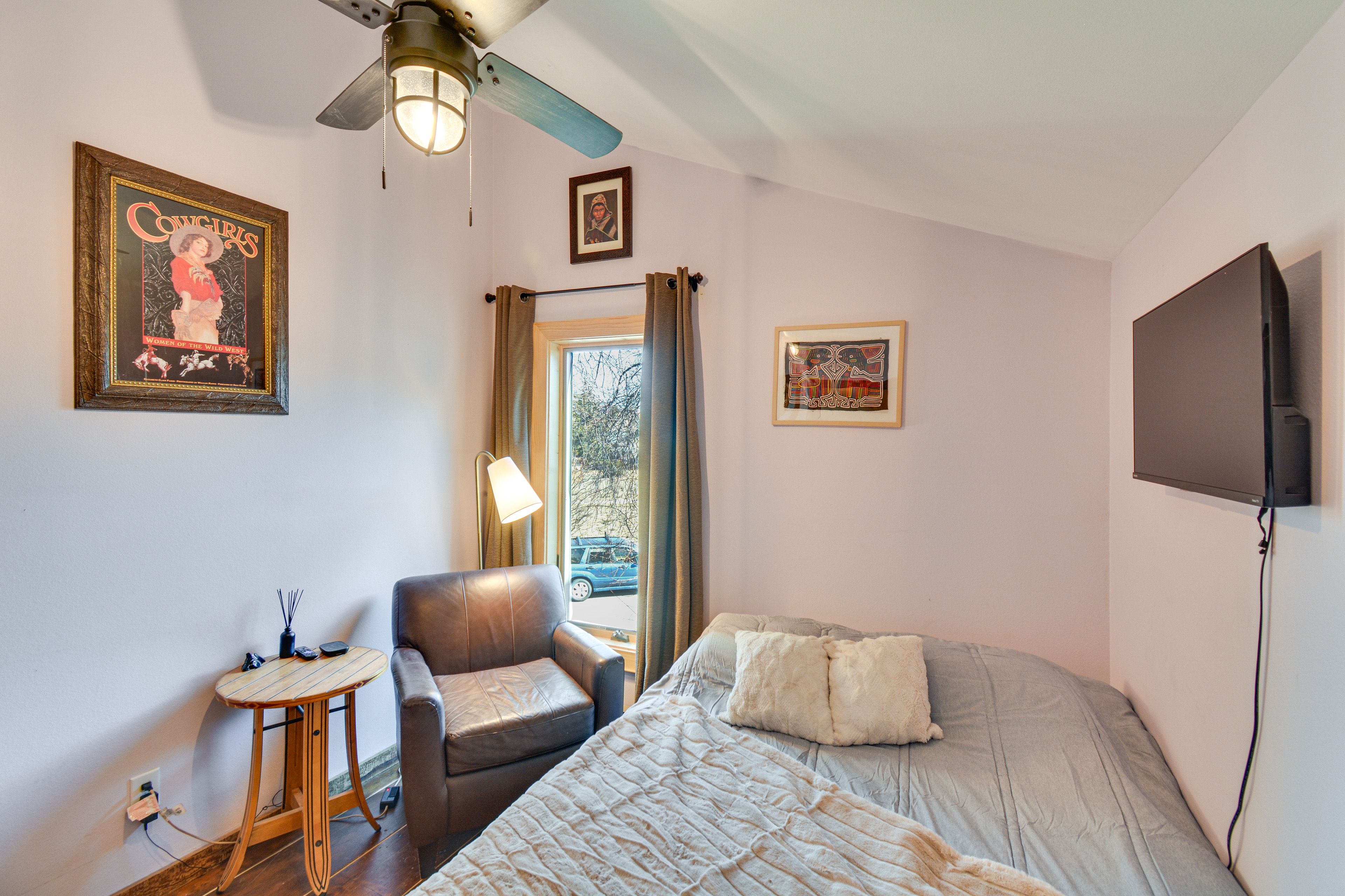 Bedroom 3 | Queen Bed | 2nd Floor