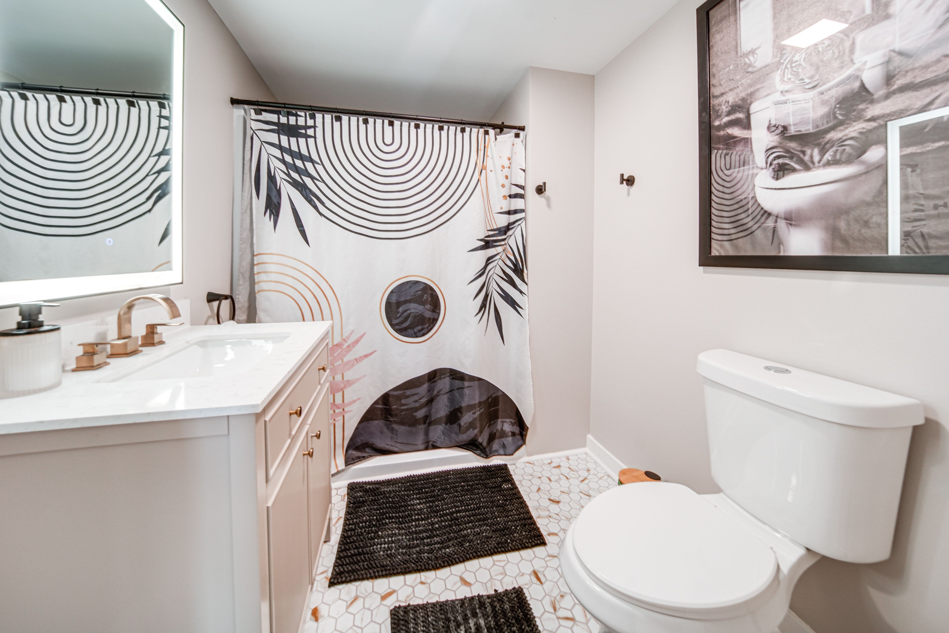 Full Bathroom
