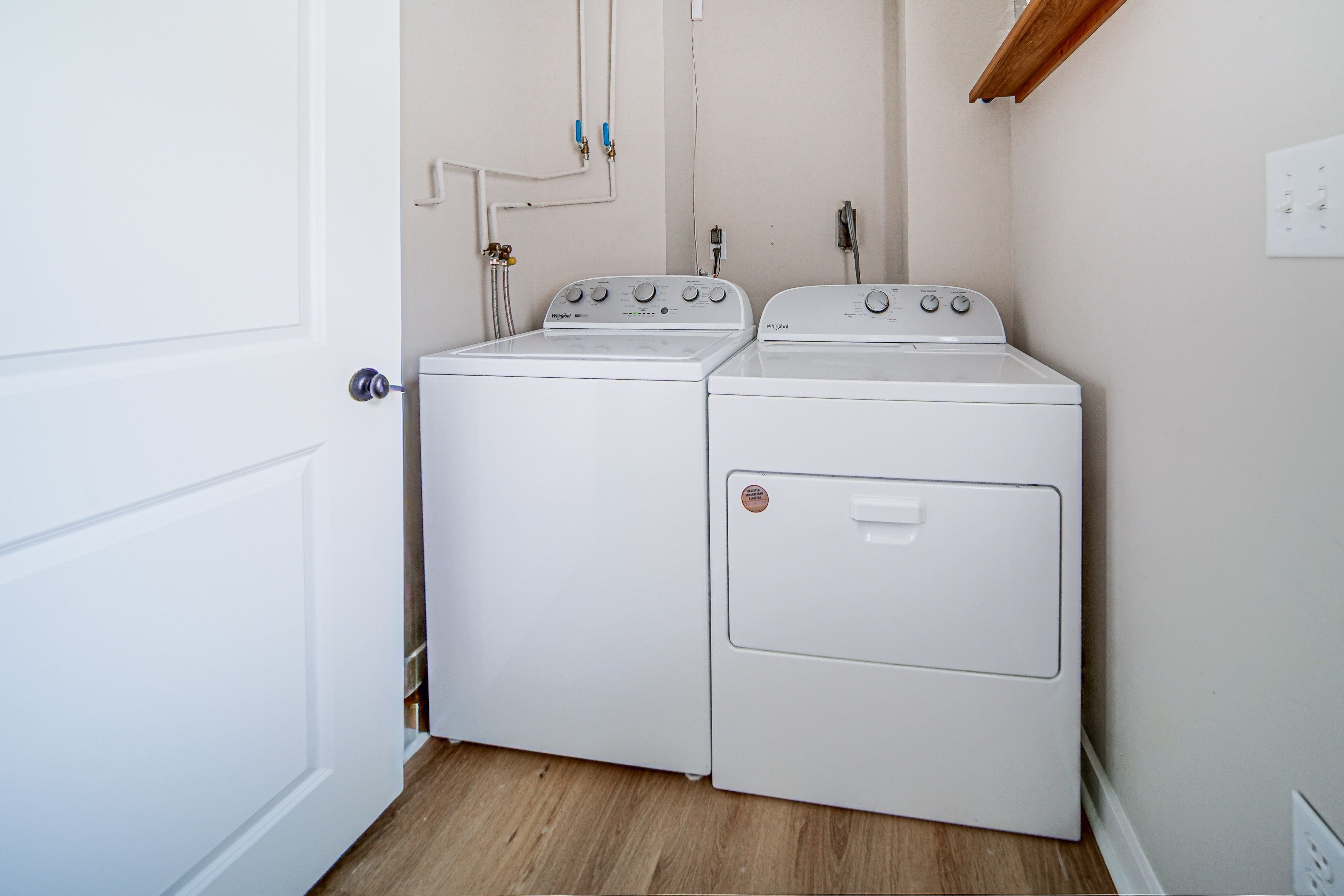 Washer & Dryer