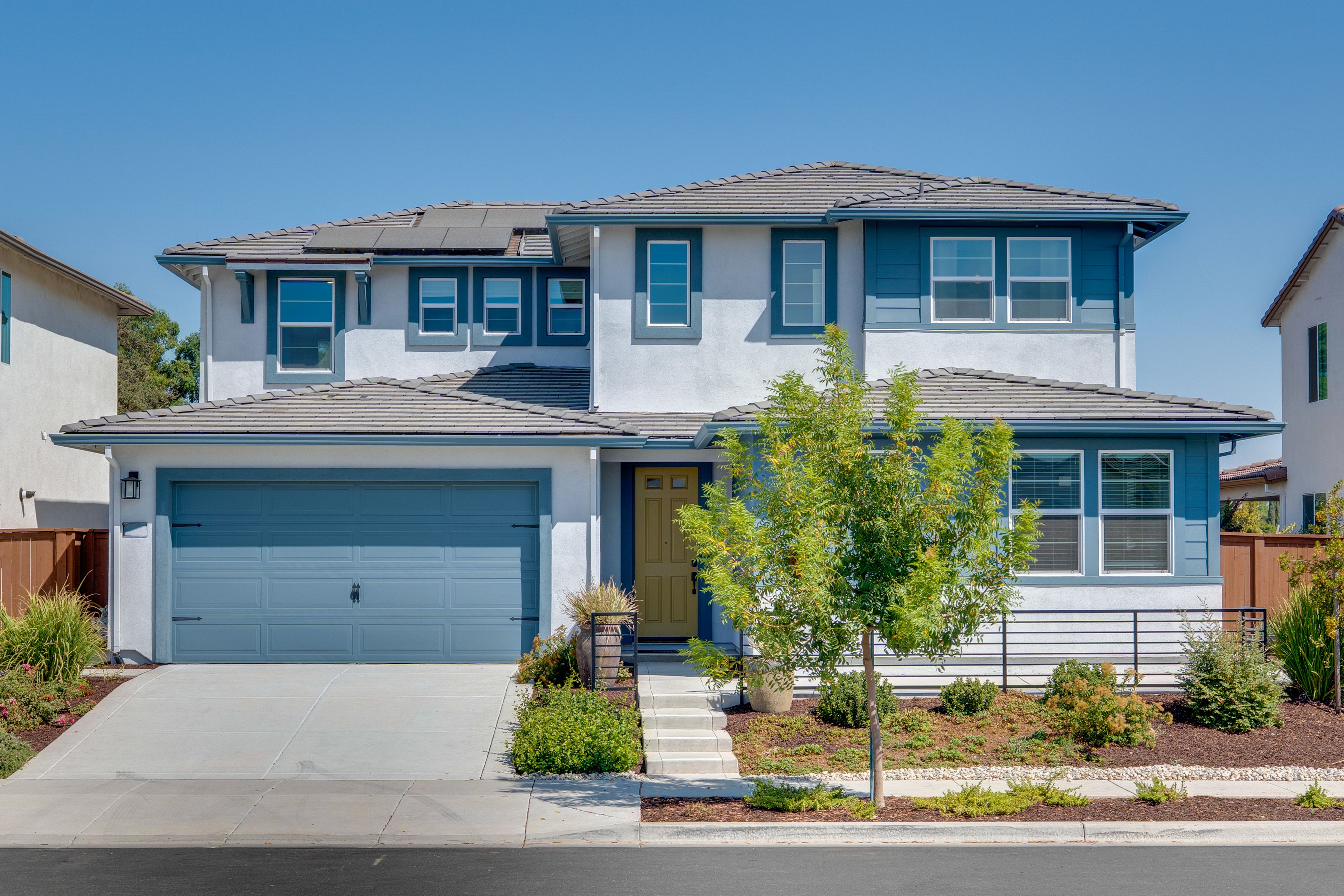 Property Exterior | Shared Driveway (2 Vehicles)