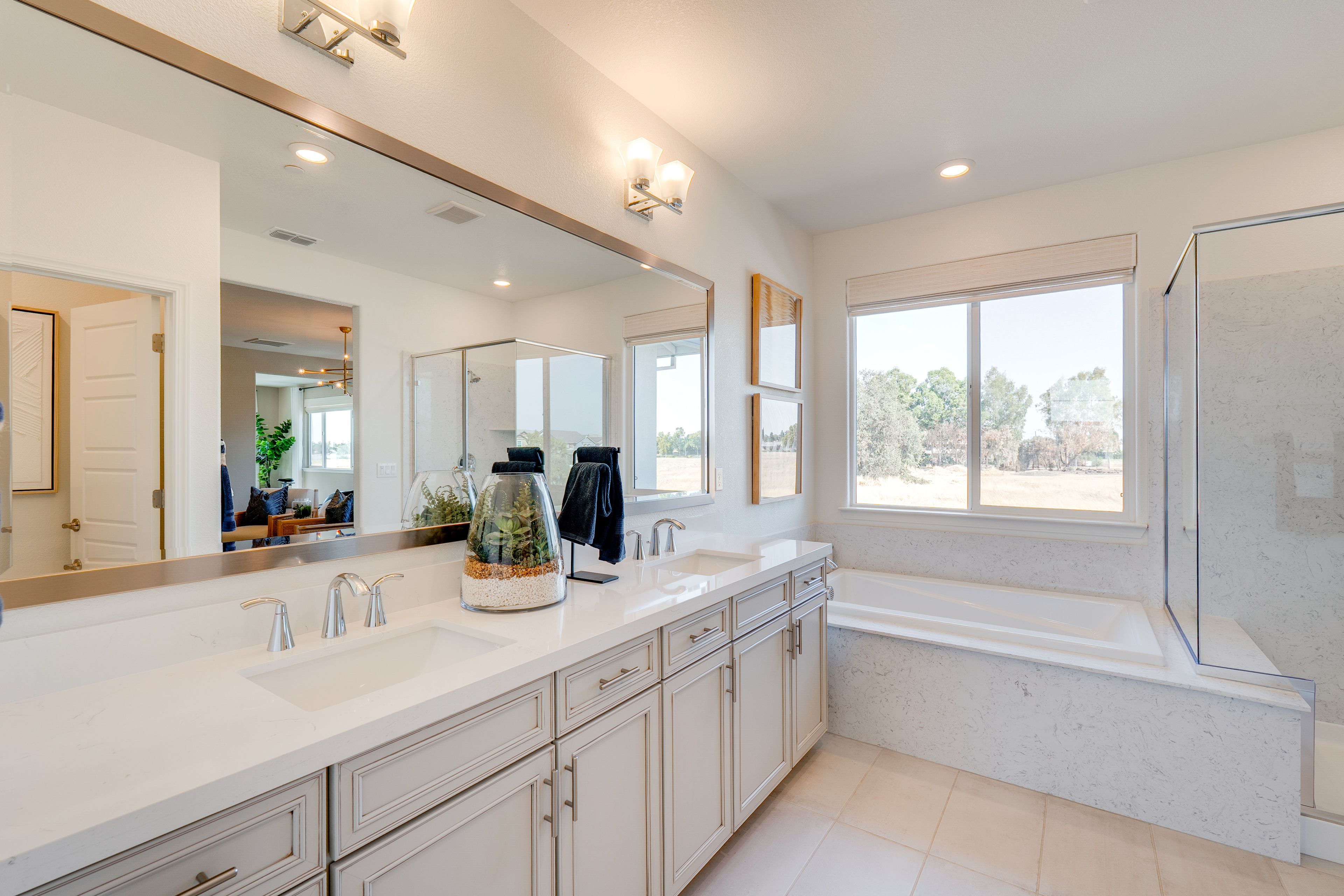 En-Suite Bathroom | Shower | 2nd Floor