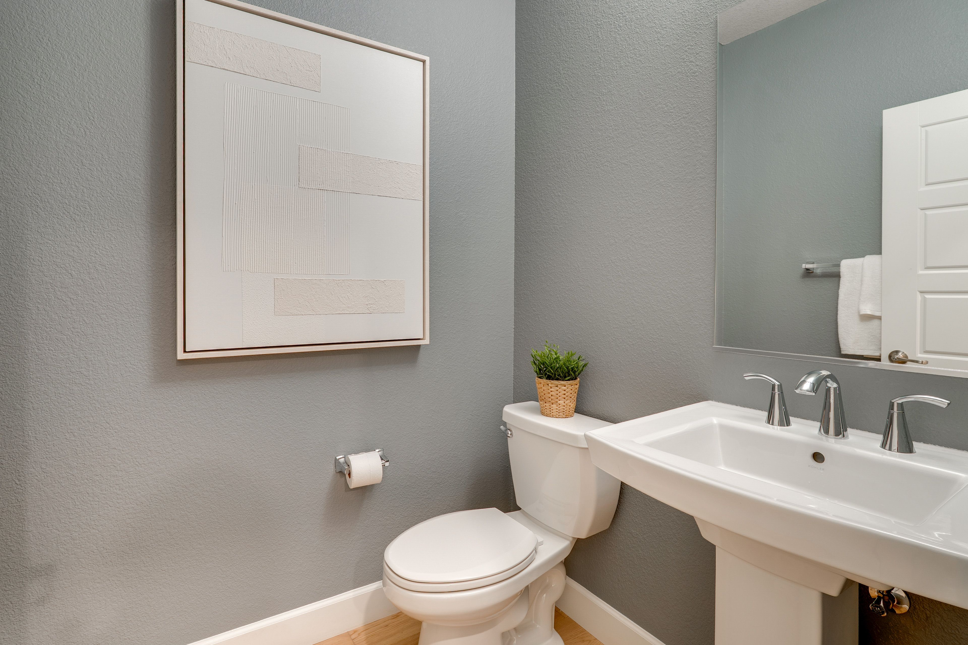 Half Bathroom | 1st Floor