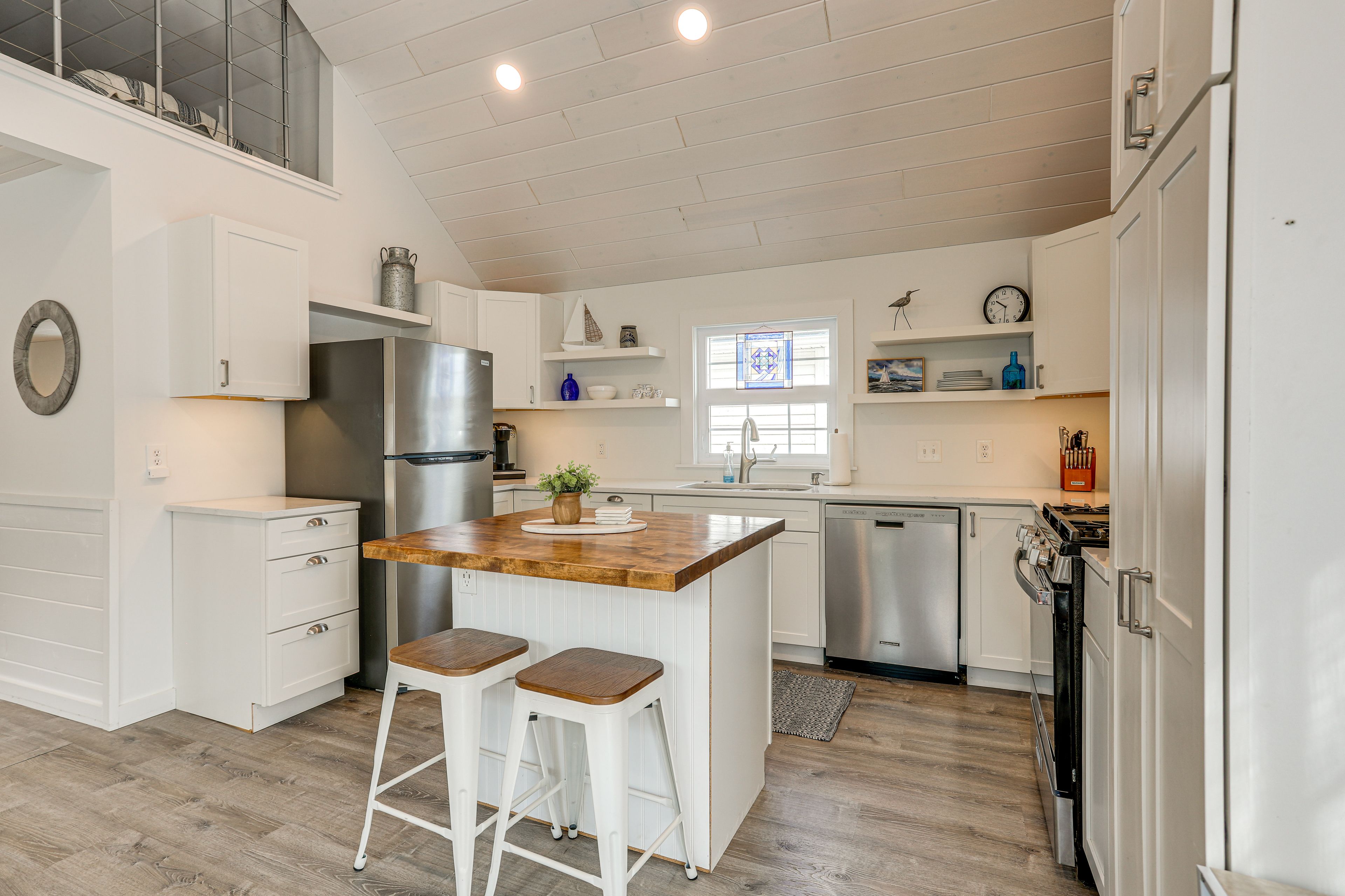 Kitchen | Cooking Basics | Keurig Coffee Maker | Main Level