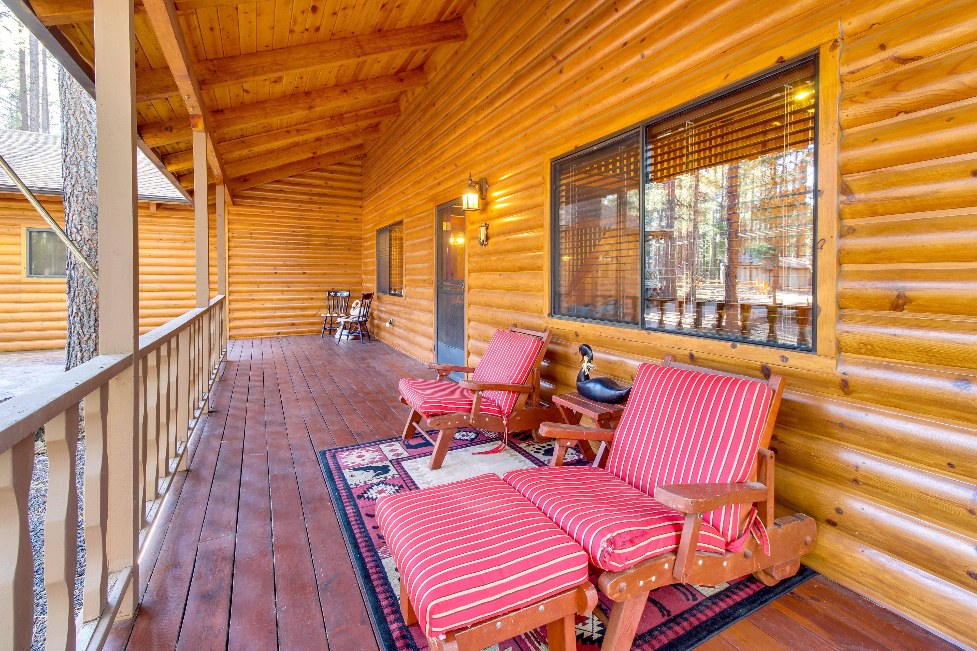 Front Deck | Private Entrance