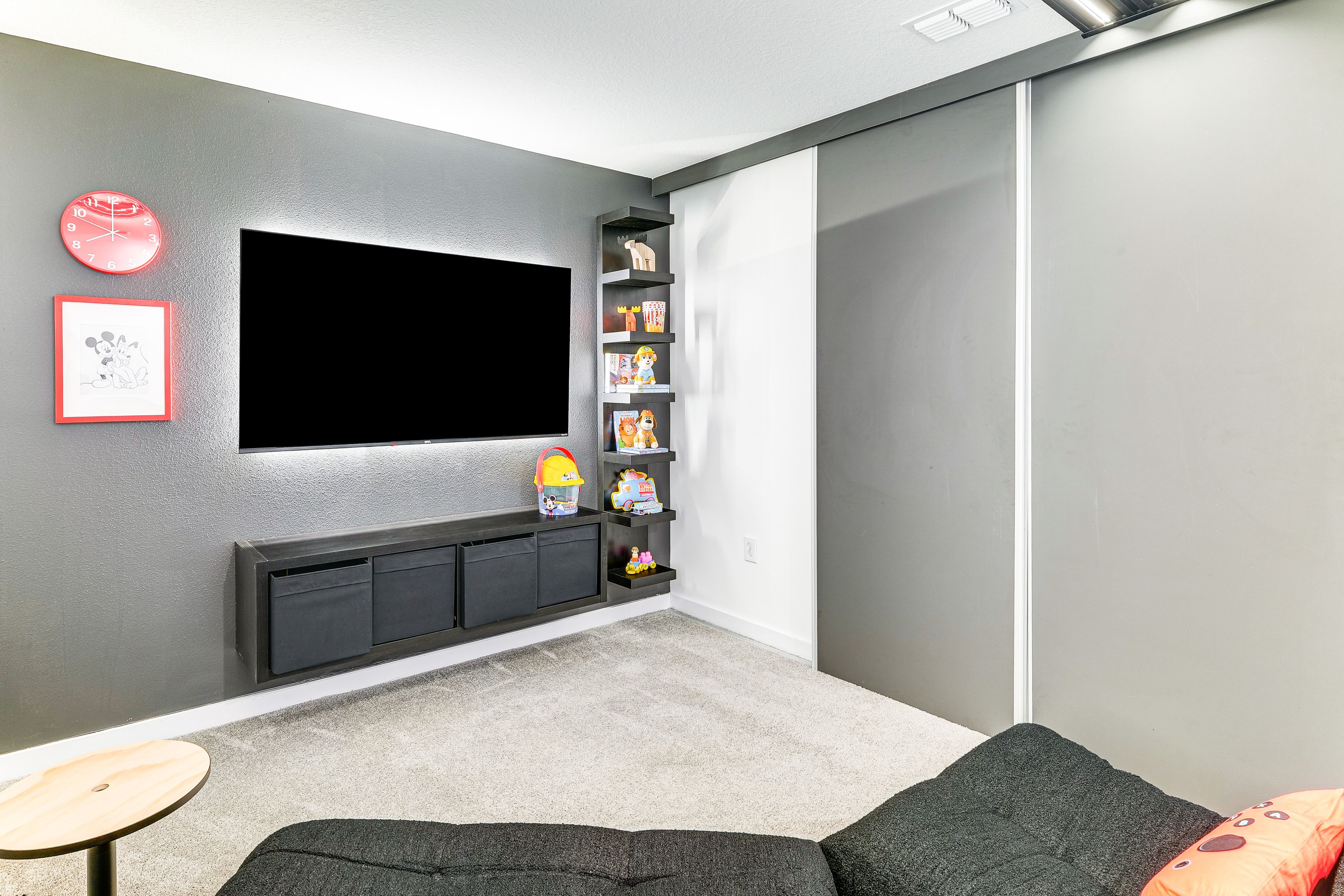 Additional Living Area | 2nd Floor | Board Games | Children's Books & Toys