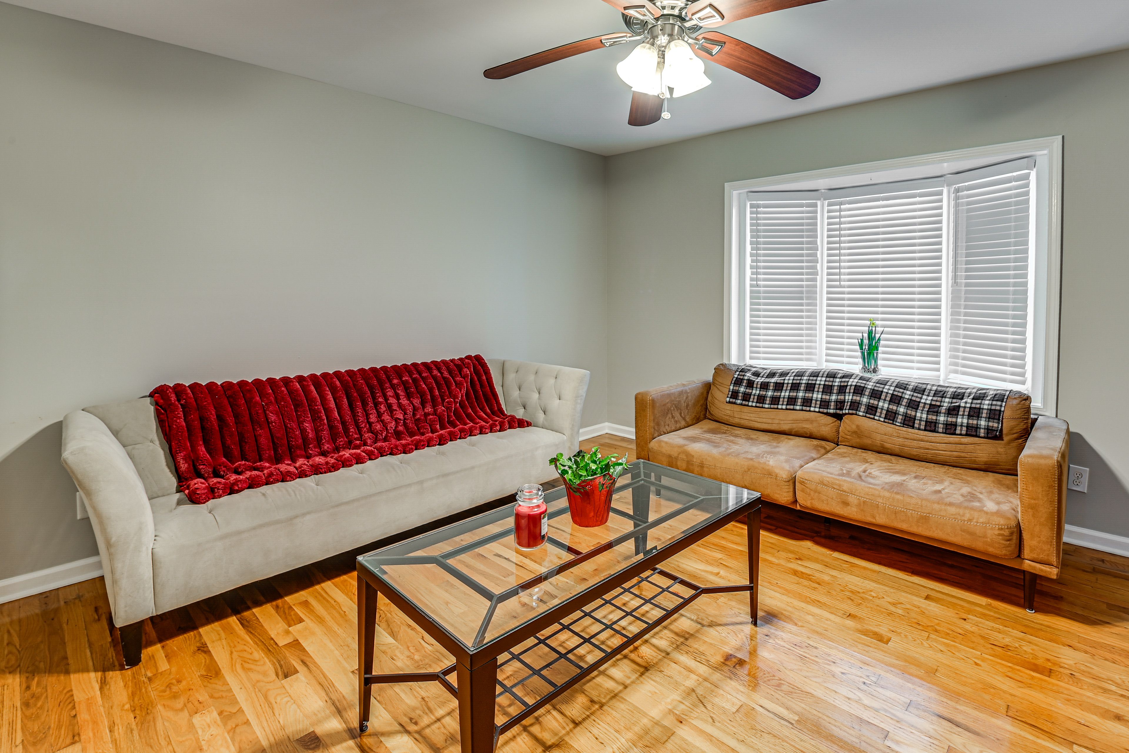 Living Room | Free WiFi | Smart TV | Board Games