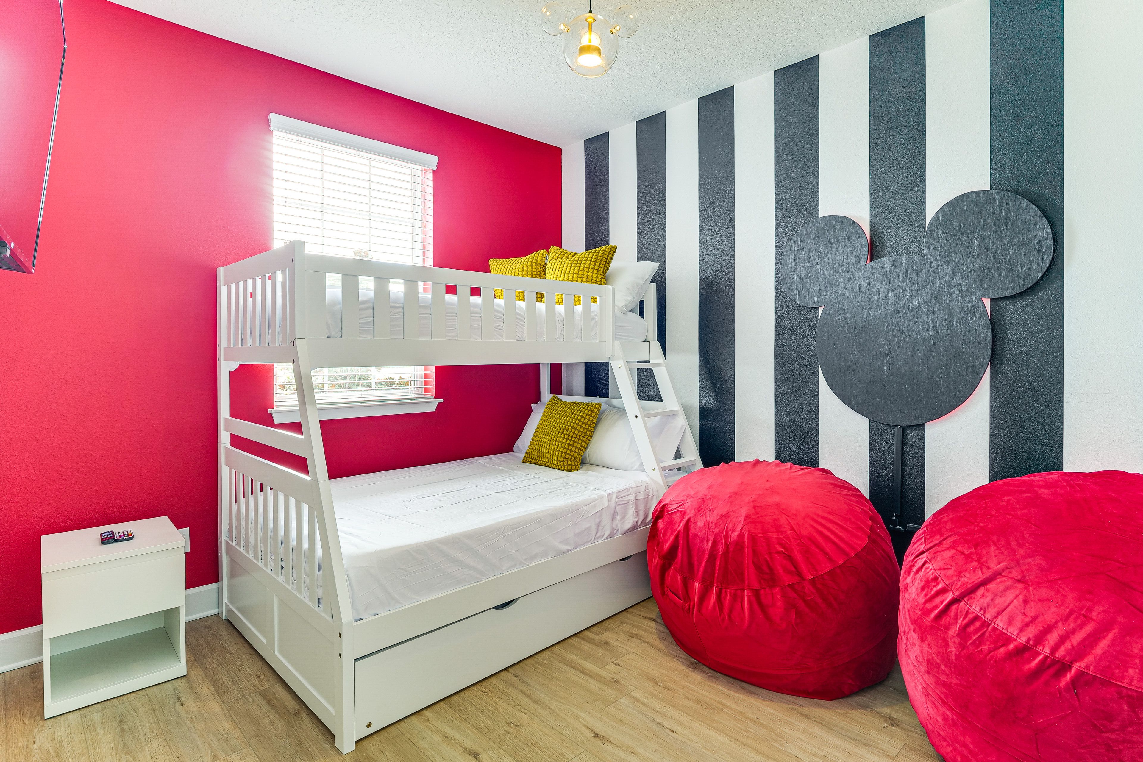 Bedroom 2 | 2nd Floor | Twin/Full Bunk Bed w/ Twin Trundle